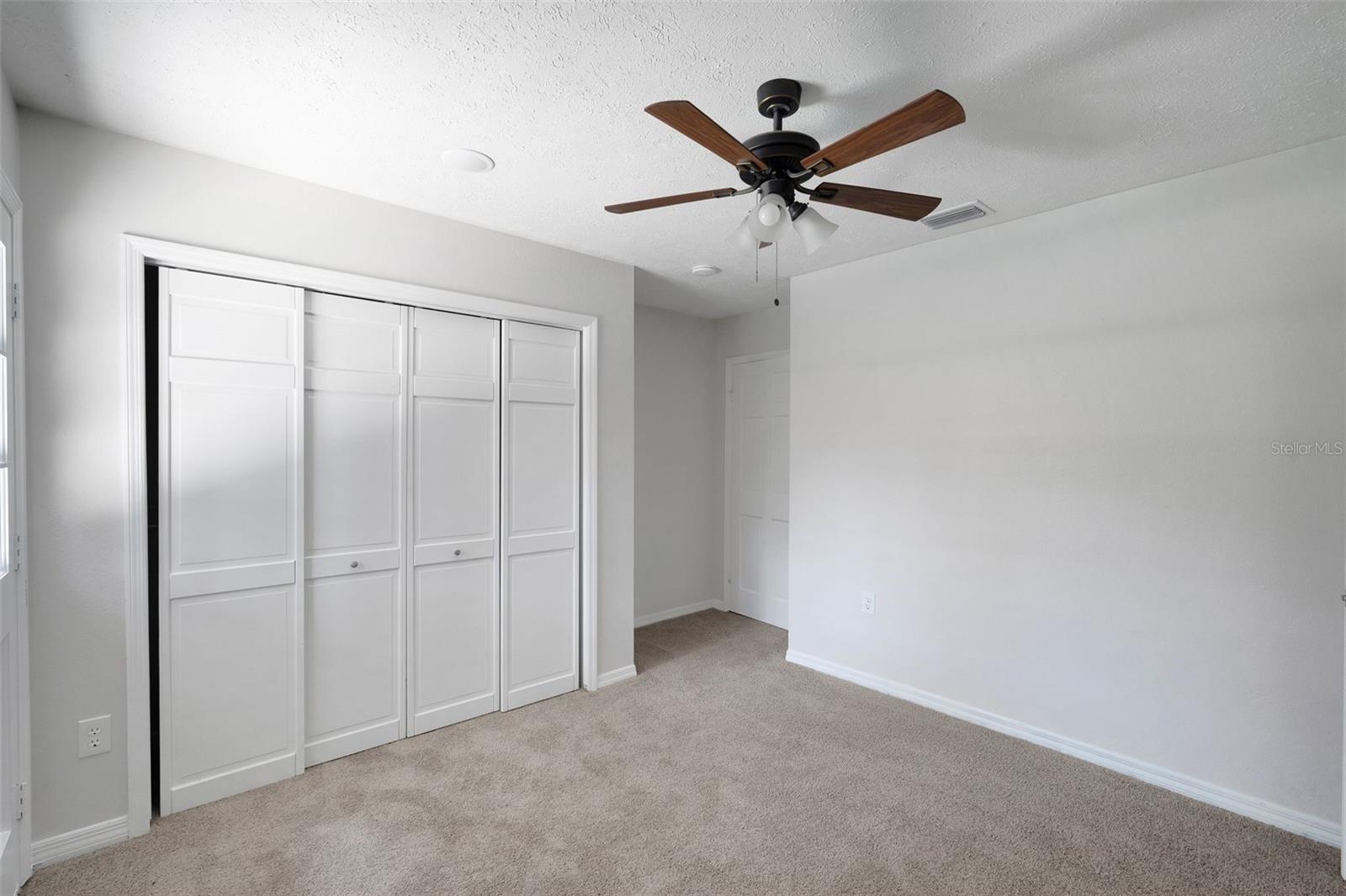 1004 BLACK KNIGHT DR, VALRICO, FL, 33594