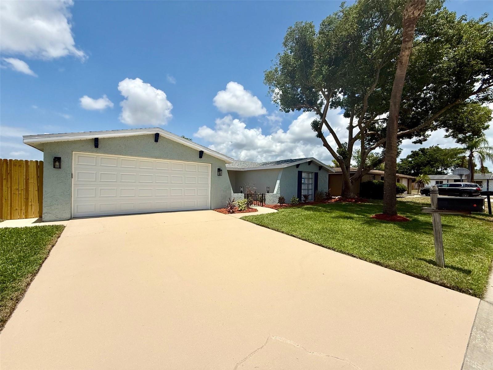 7831 RED RUN DR, PORT RICHEY, FL, 34668