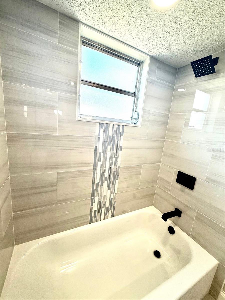 7831 RED RUN DR, PORT RICHEY, FL, 34668