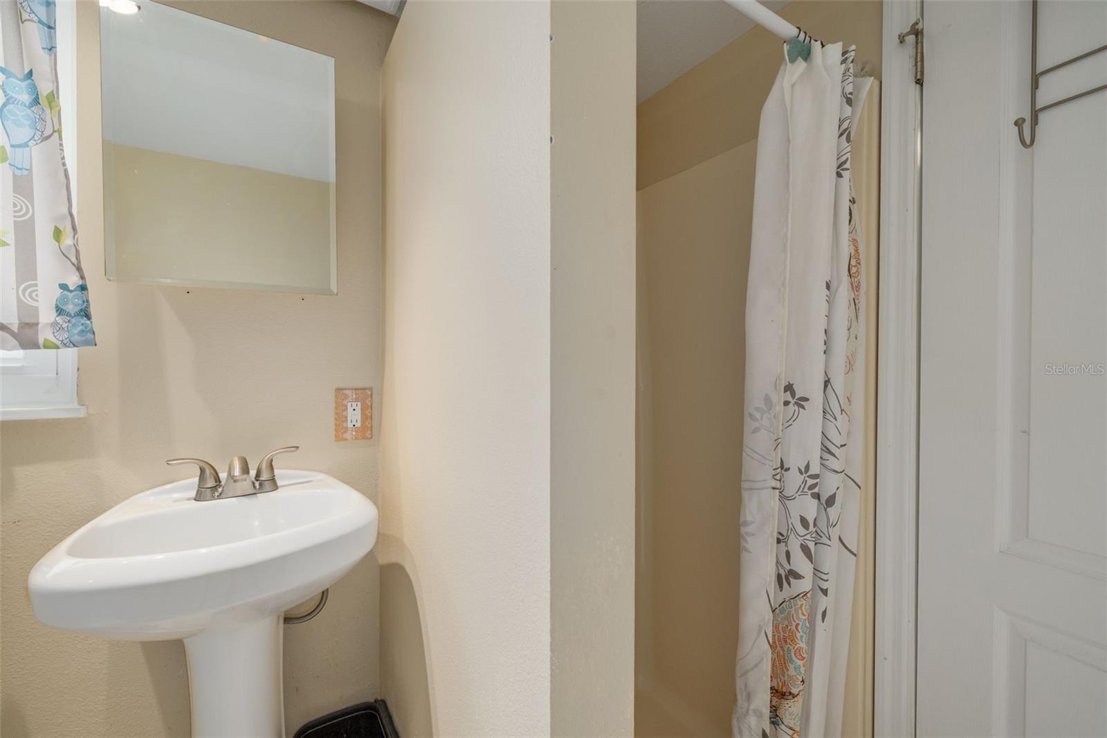 4100 MIRAMAR WAY, ST PETERSBURG, FL, 33705