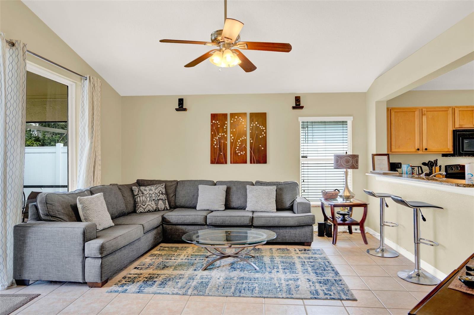 737 OXFORD DR, DAVENPORT, FL, 33897