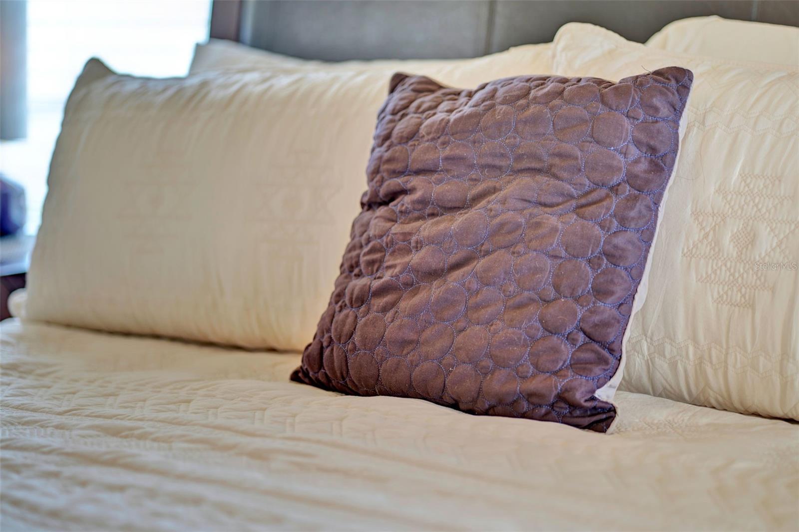 737 OXFORD DR, DAVENPORT, FL, 33897