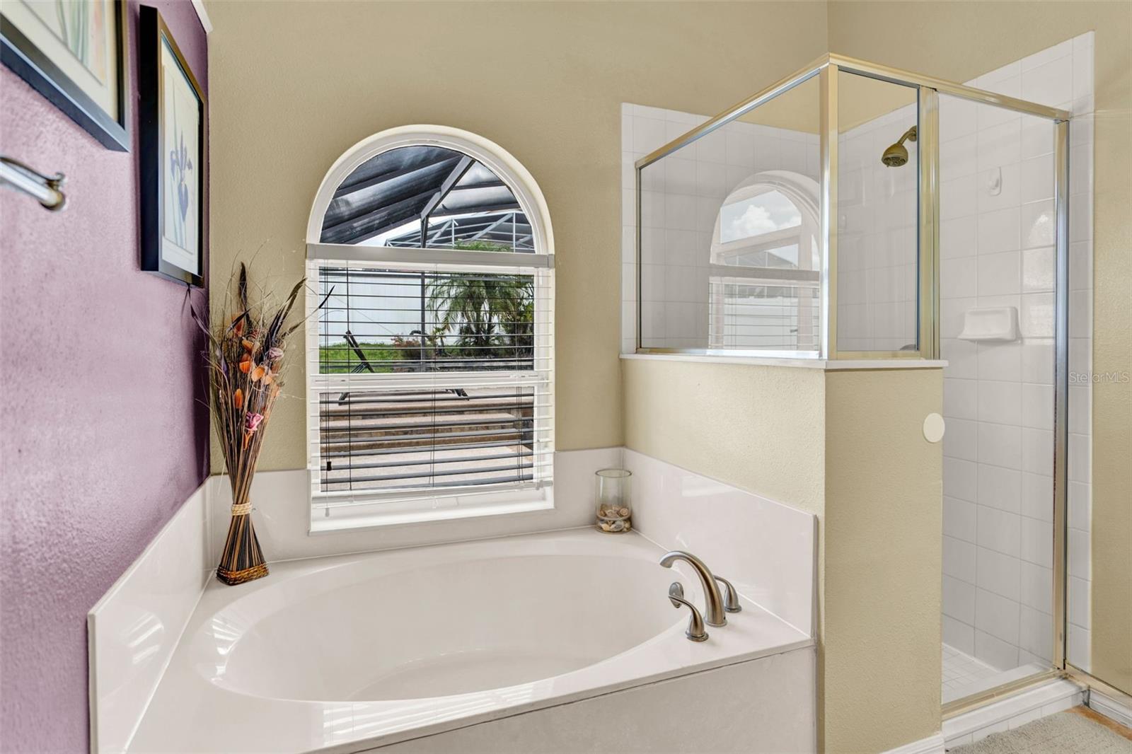 737 OXFORD DR, DAVENPORT, FL, 33897