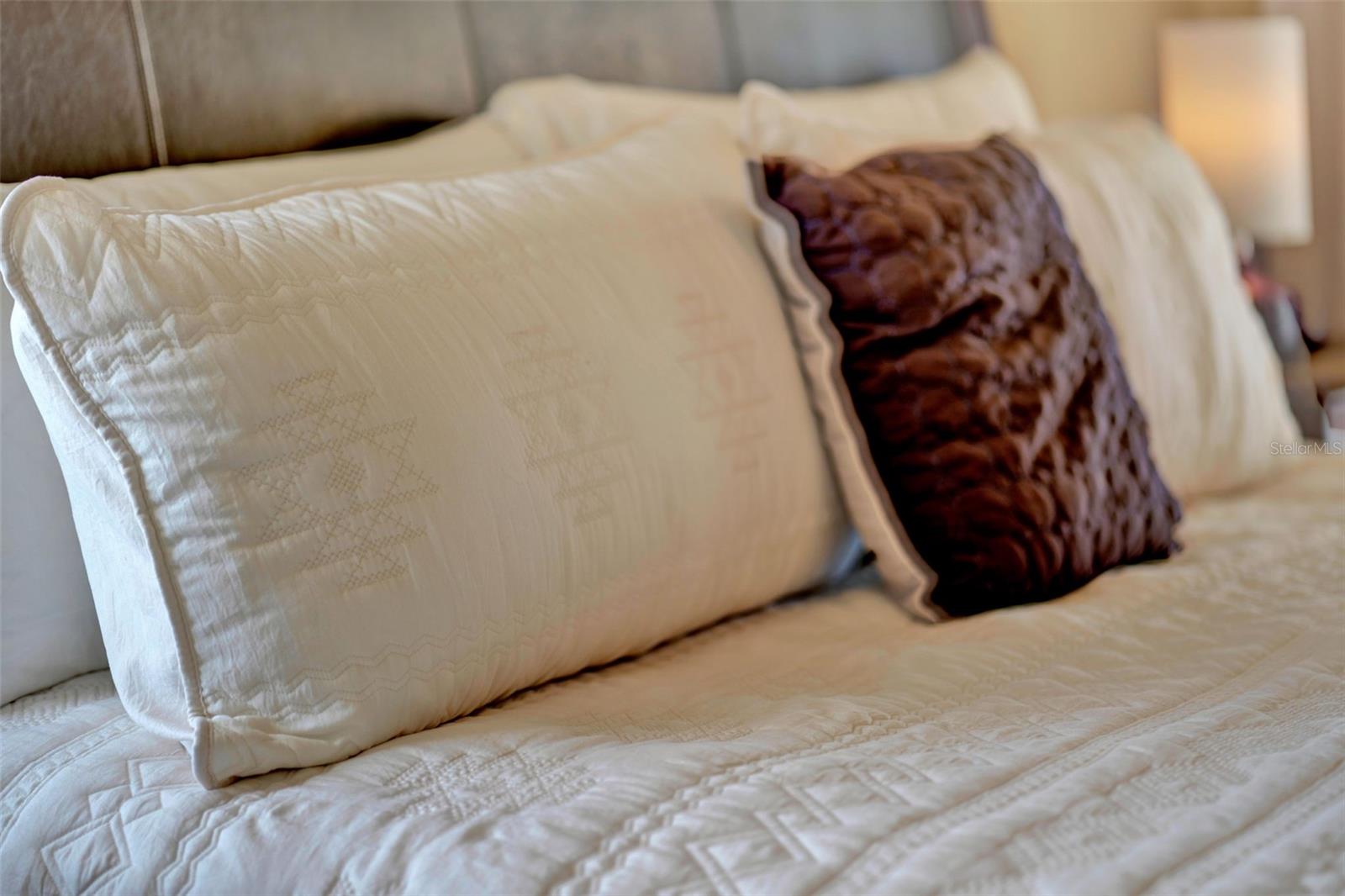 737 OXFORD DR, DAVENPORT, FL, 33897