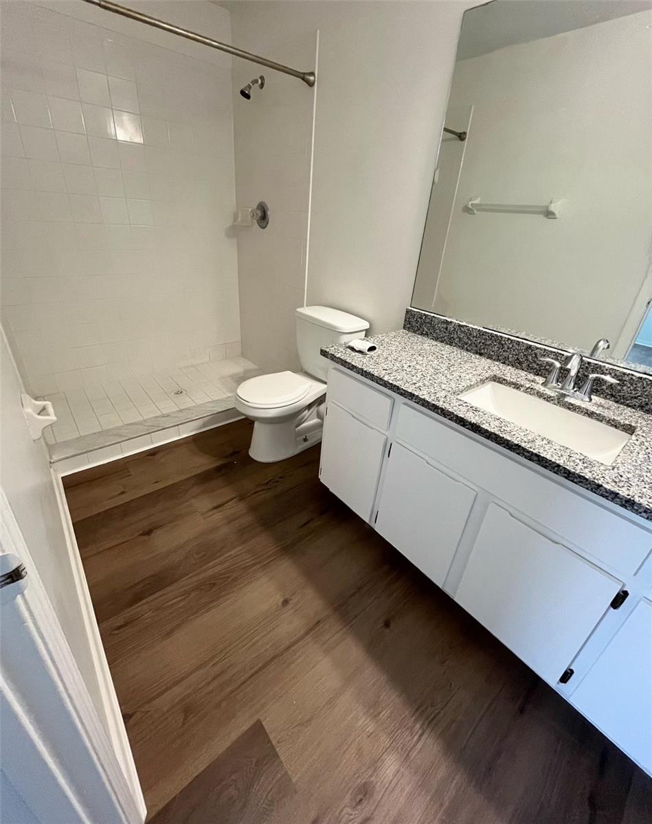 8514 N HYALEAH RD, TAMPA, FL, 33617