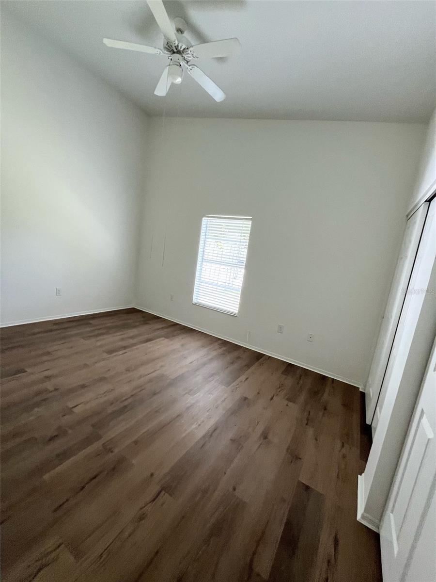 8514 N HYALEAH RD, TAMPA, FL, 33617