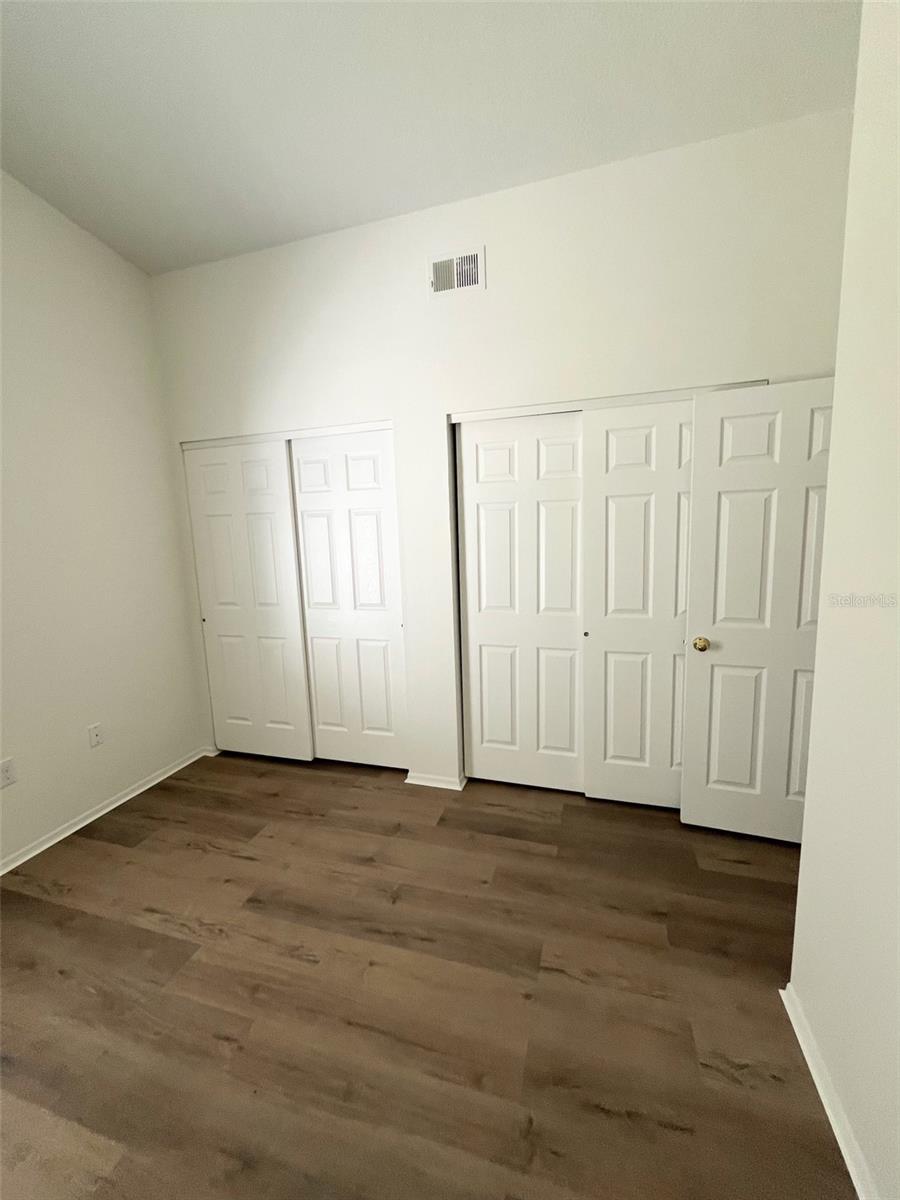 8514 N HYALEAH RD, TAMPA, FL, 33617