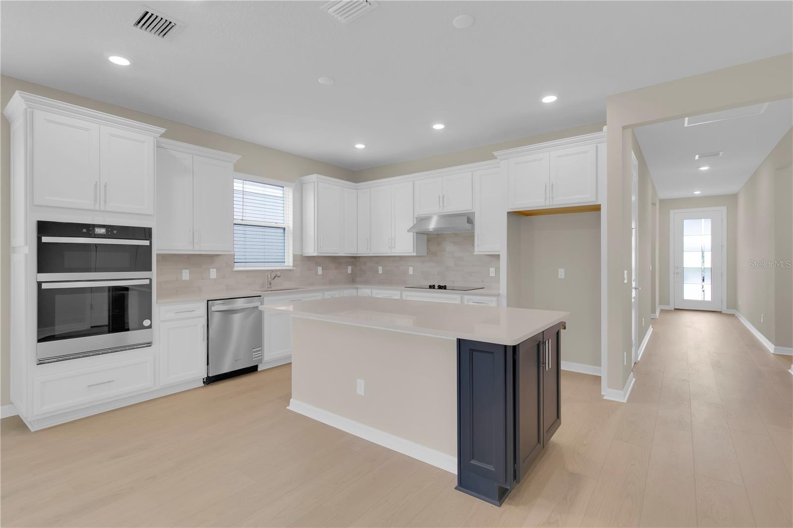 2261 MOSSY VINE AVE, ST CLOUD, FL, 34771