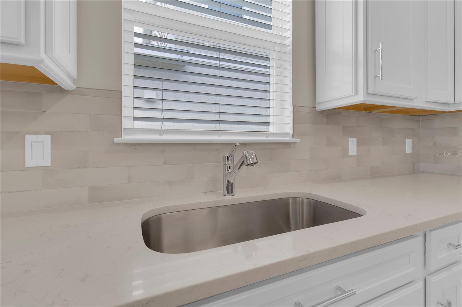 2261 MOSSY VINE AVE, ST CLOUD, FL, 34771