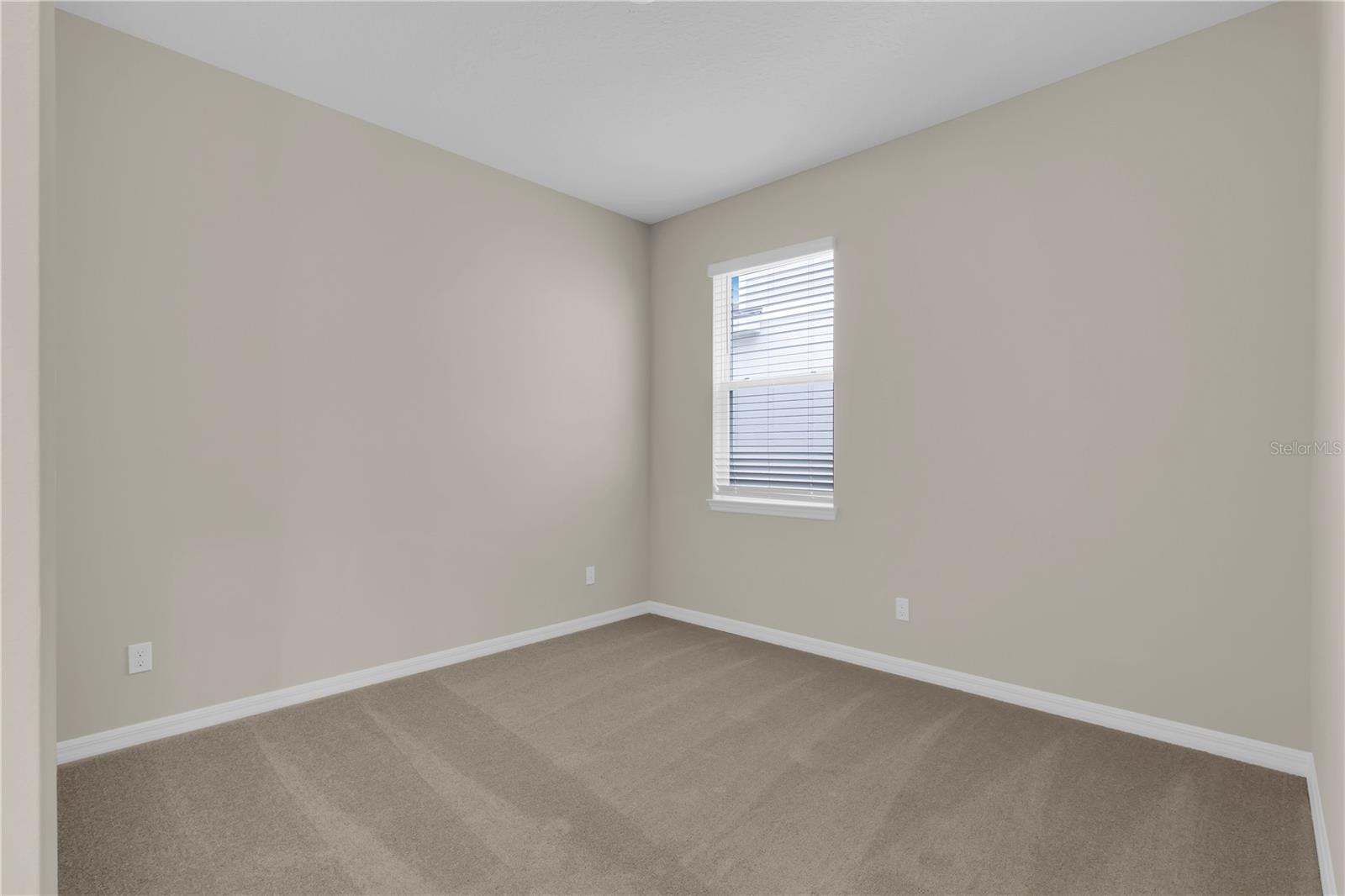 2261 MOSSY VINE AVE, ST CLOUD, FL, 34771