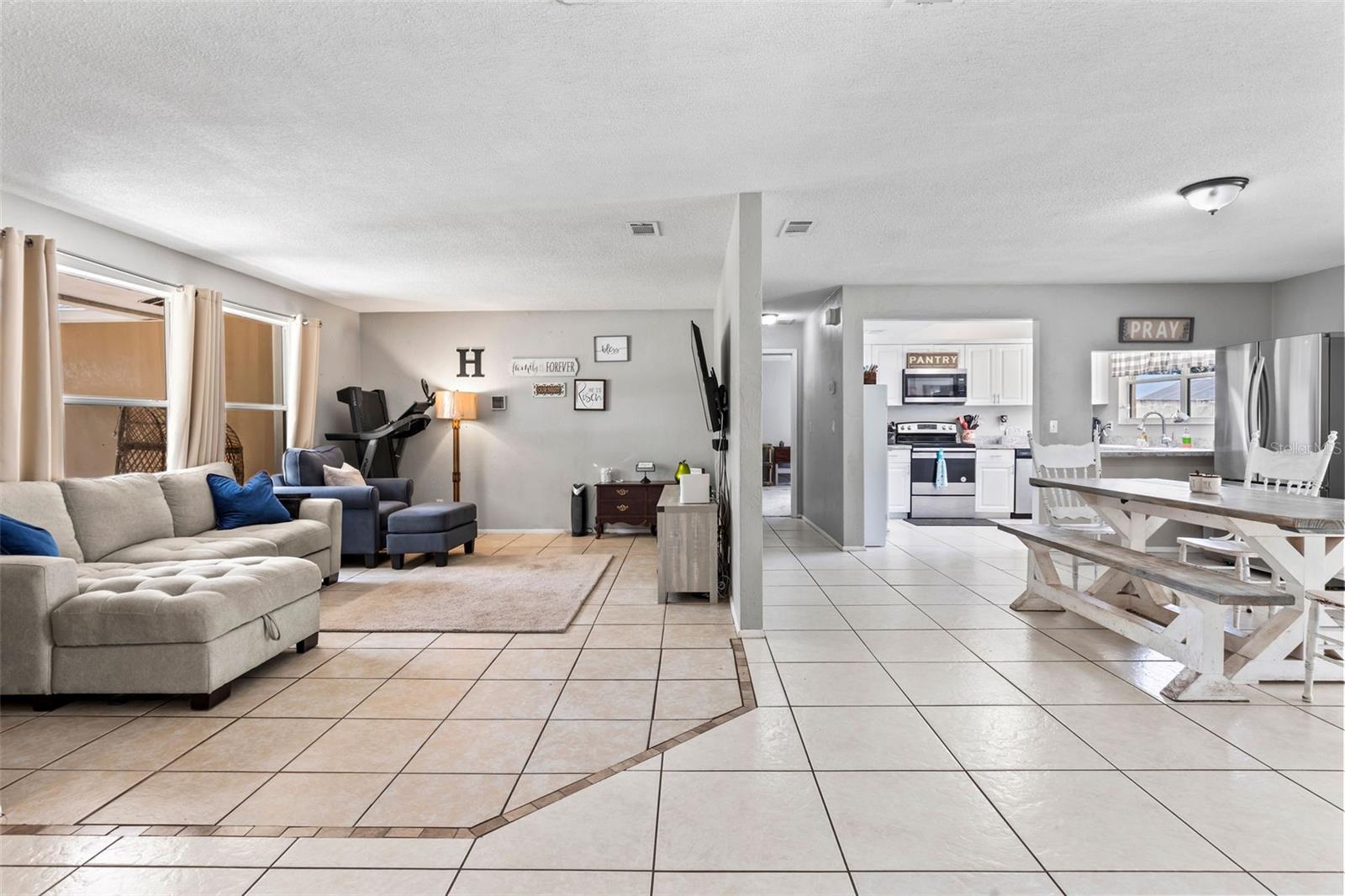 833 LUCERNE CIR, ORMOND BEACH, FL, 32174