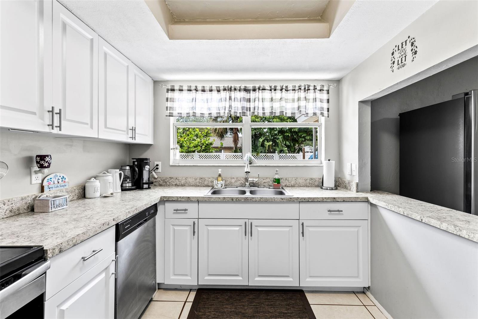 833 LUCERNE CIR, ORMOND BEACH, FL, 32174