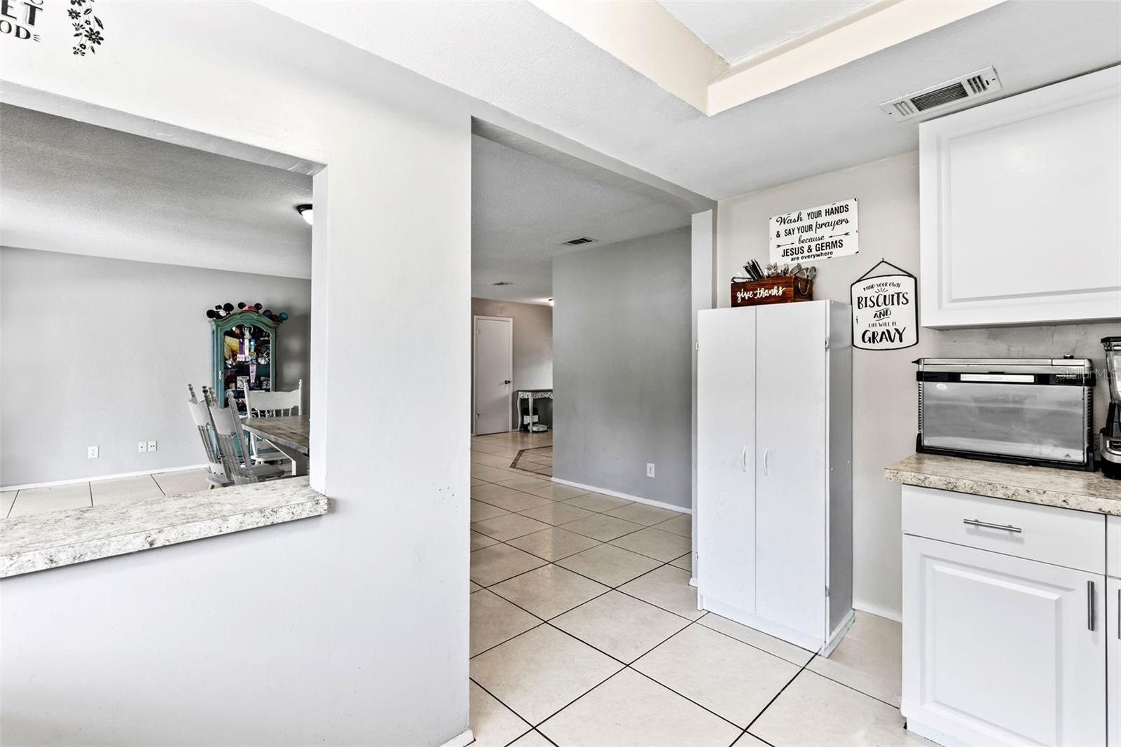 833 LUCERNE CIR, ORMOND BEACH, FL, 32174