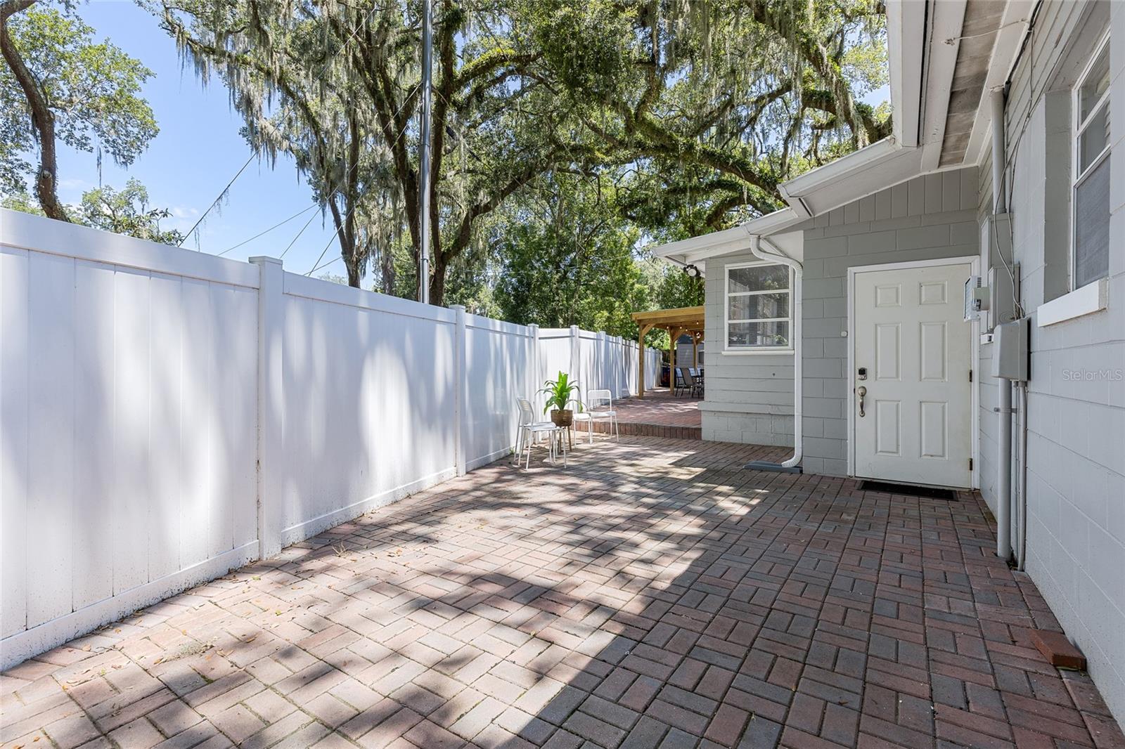 2072 GRANDVIEW AVE S, SANFORD, FL, 32771