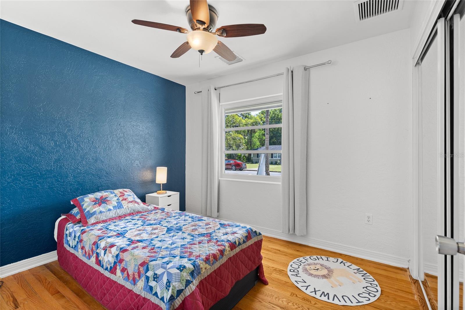 2072 GRANDVIEW AVE S, SANFORD, FL, 32771