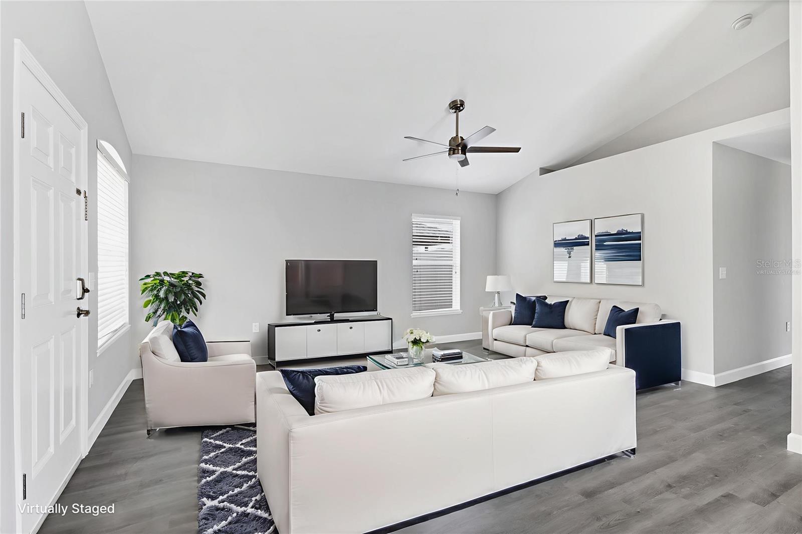 711 BRENTON LEAF DR, RUSKIN, FL, 33570