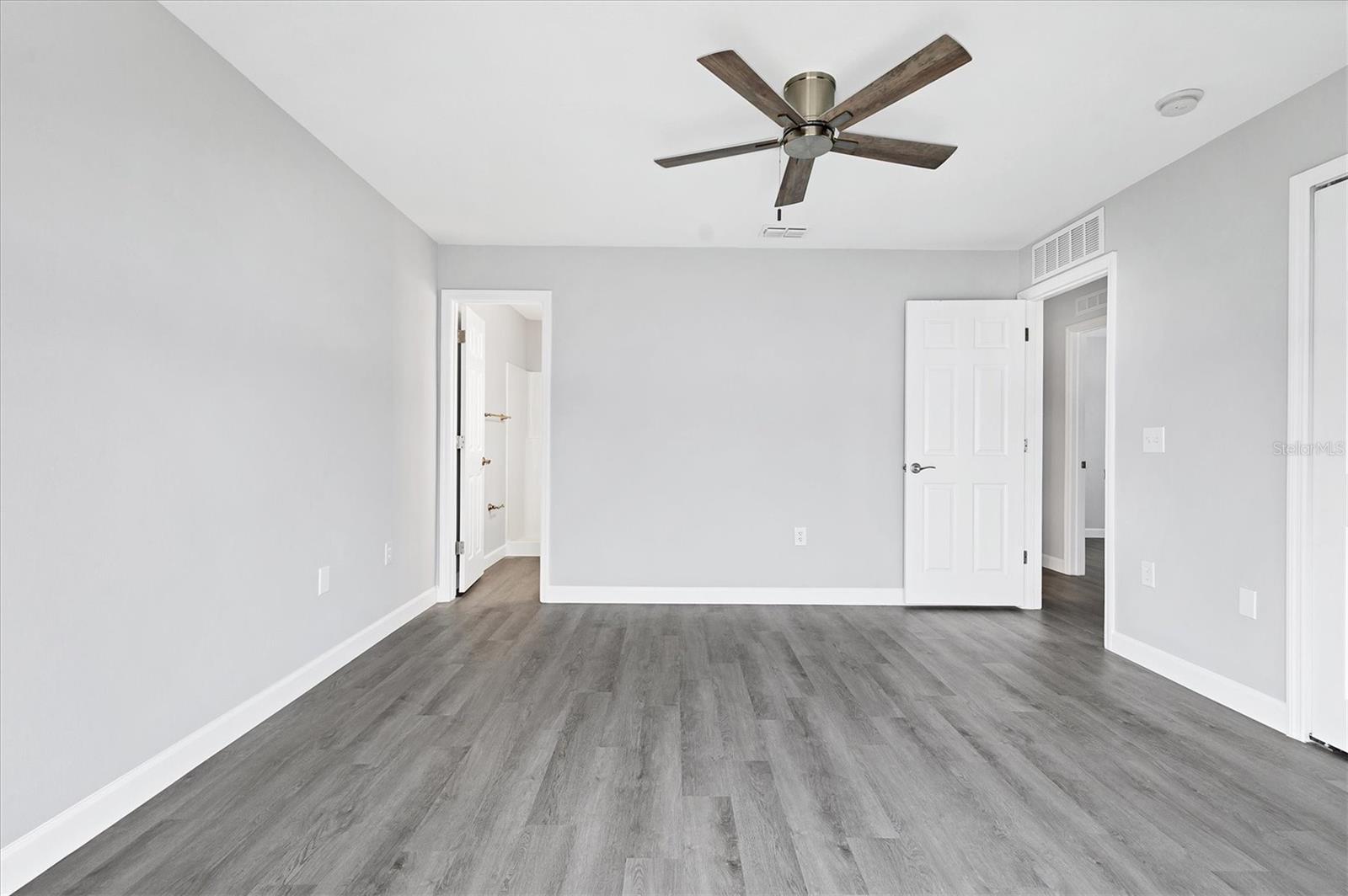 711 BRENTON LEAF DR, RUSKIN, FL, 33570