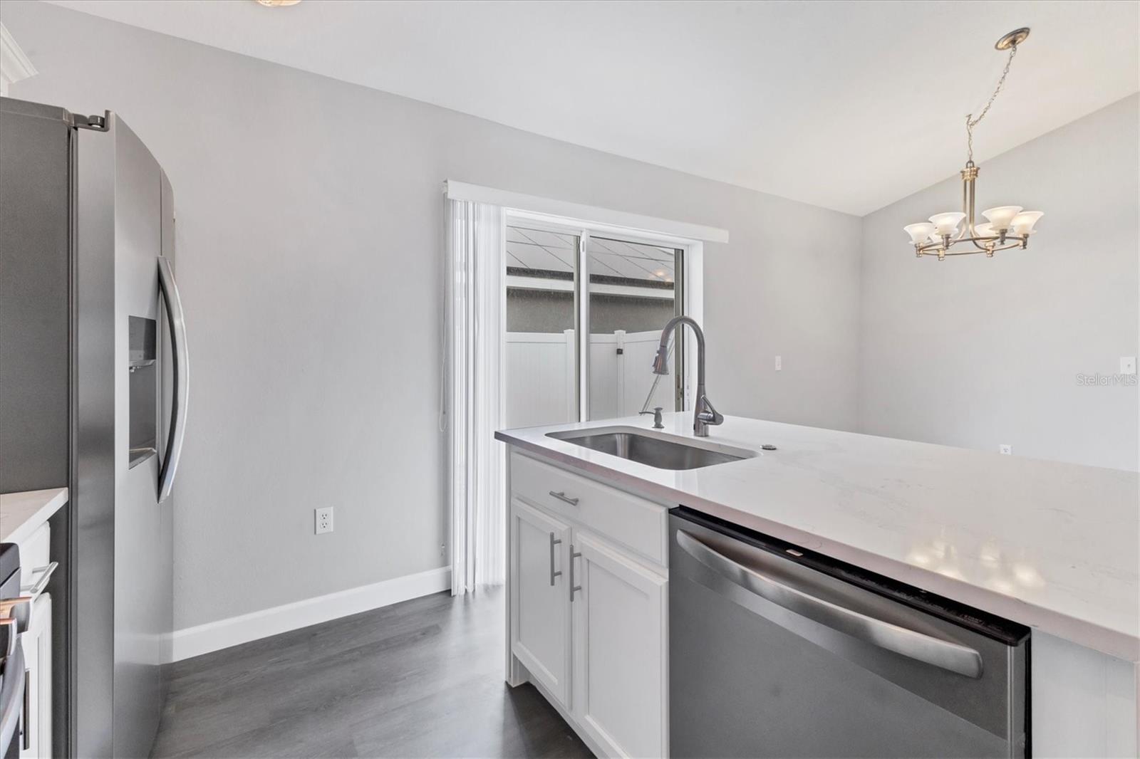 711 BRENTON LEAF DR, RUSKIN, FL, 33570