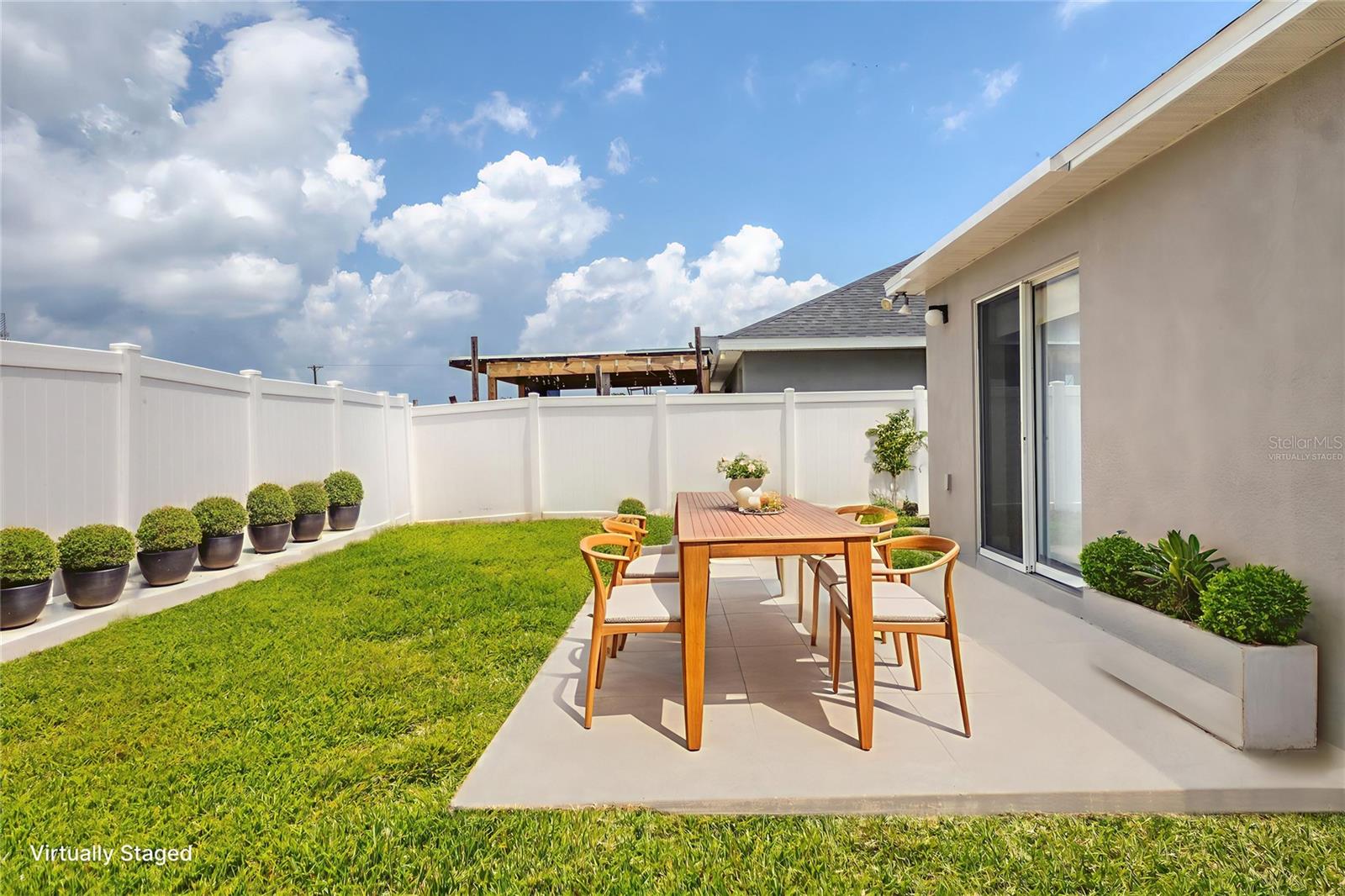 711 BRENTON LEAF DR, RUSKIN, FL, 33570