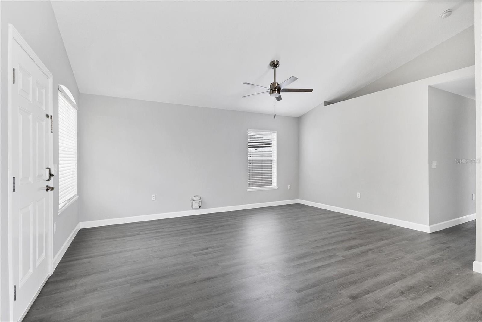 711 BRENTON LEAF DR, RUSKIN, FL, 33570