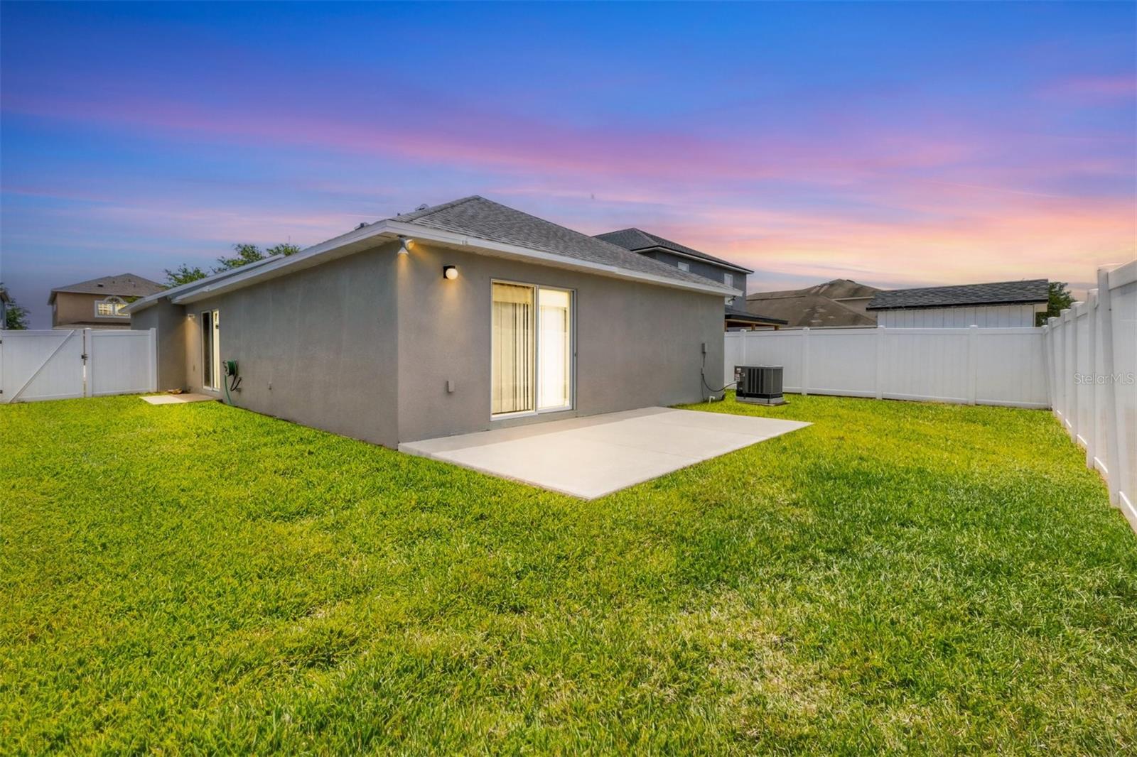 711 BRENTON LEAF DR, RUSKIN, FL, 33570