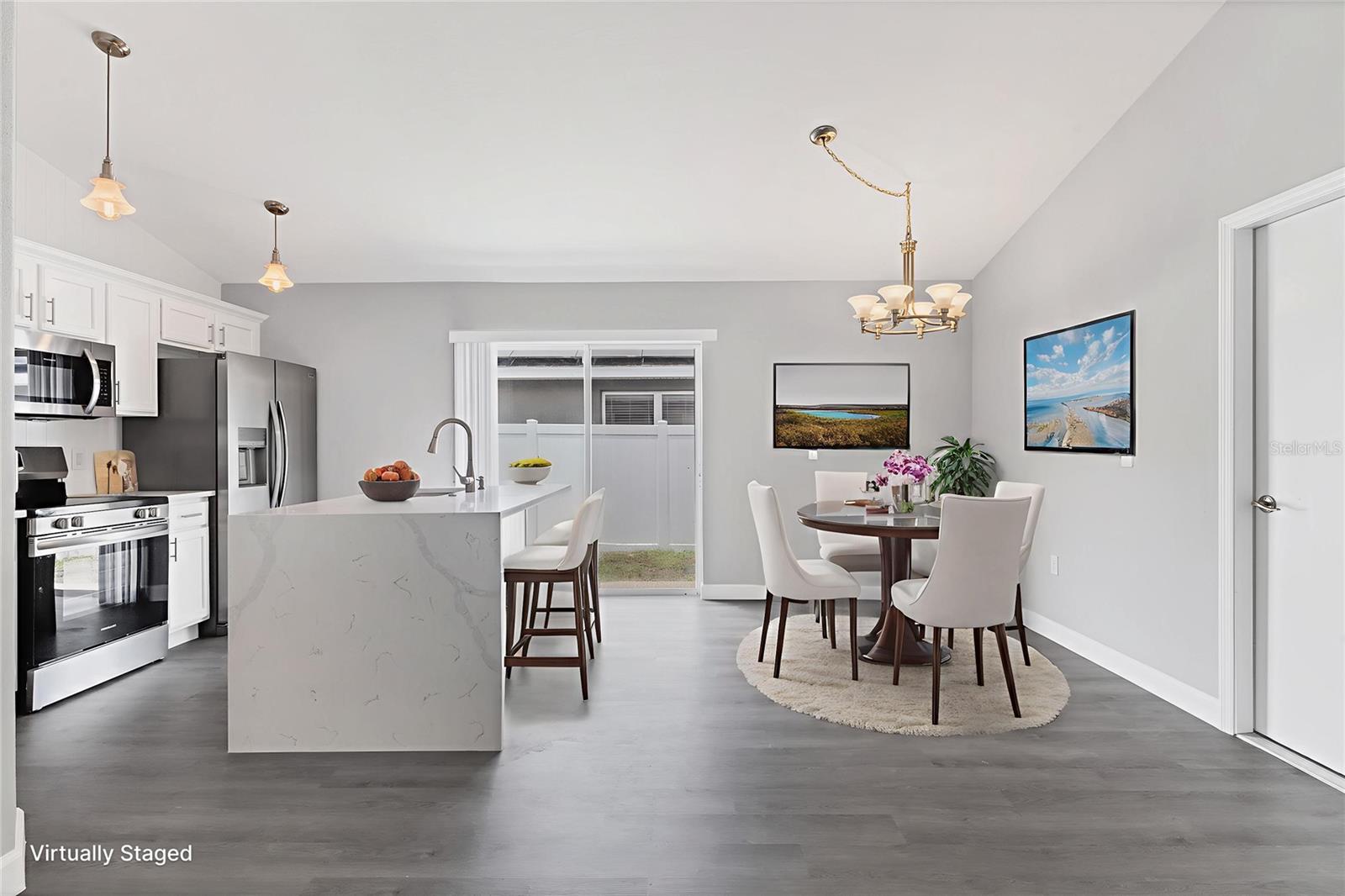 711 BRENTON LEAF DR, RUSKIN, FL, 33570