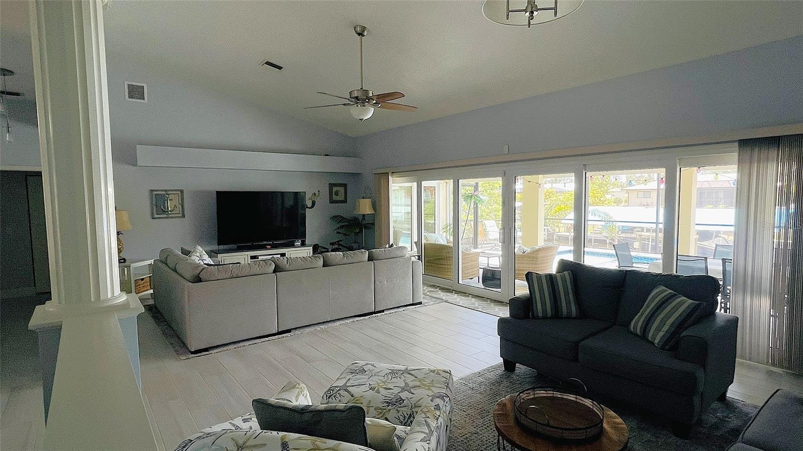 2399 BENDWAY DR, PORT CHARLOTTE, FL, 33948