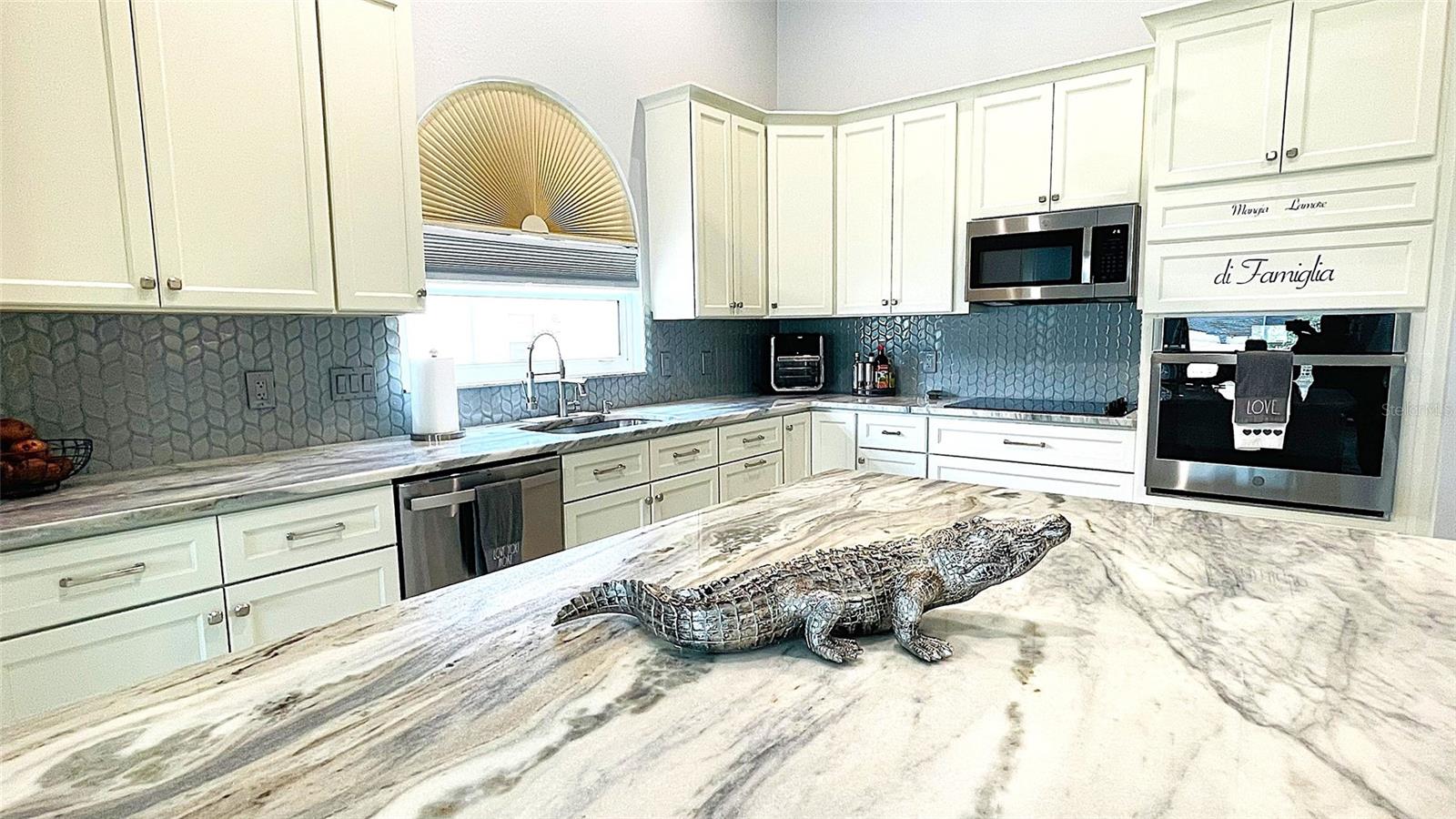 2399 BENDWAY DR, PORT CHARLOTTE, FL, 33948