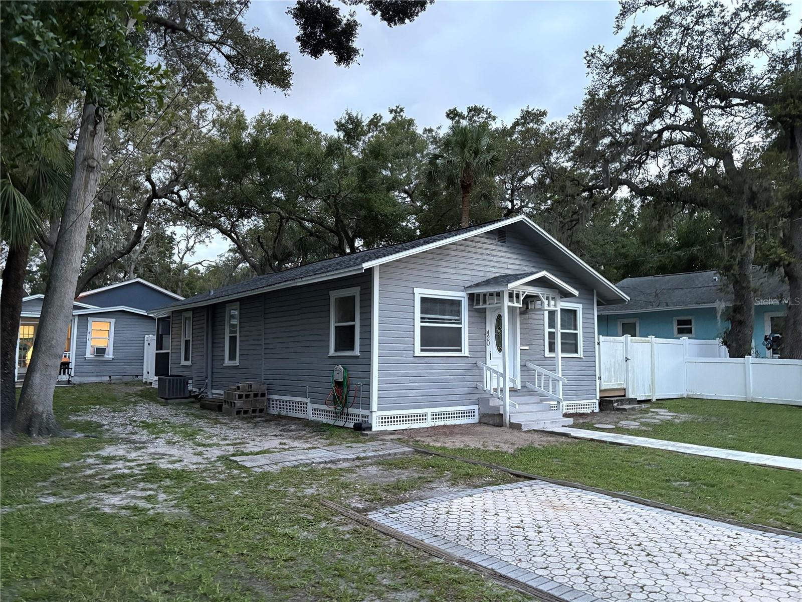 420 5TH ST N, SAFETY HARBOR, FL, 34695