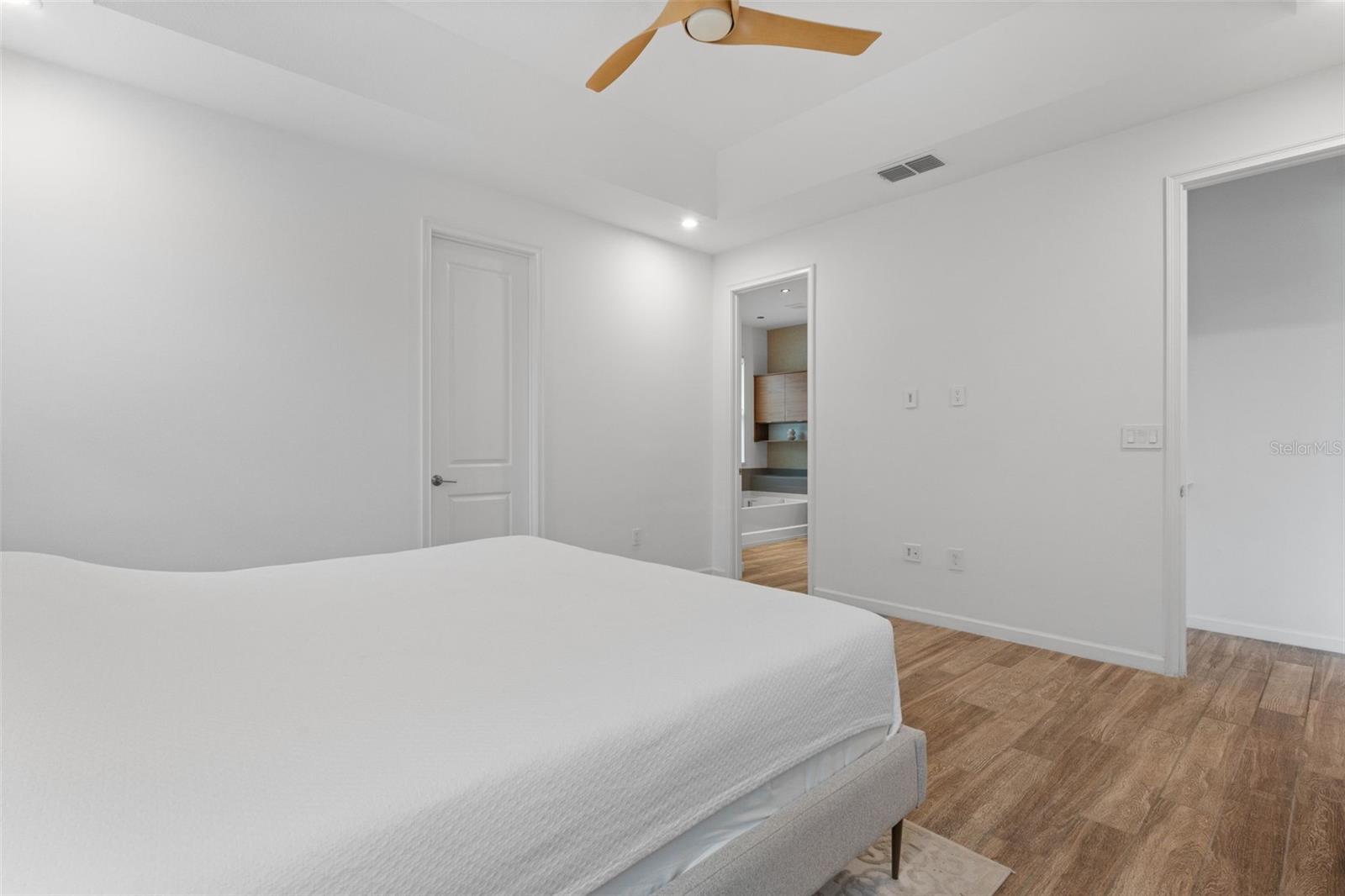 5240 BENTGRASS WAY, BRADENTON, FL, 34211