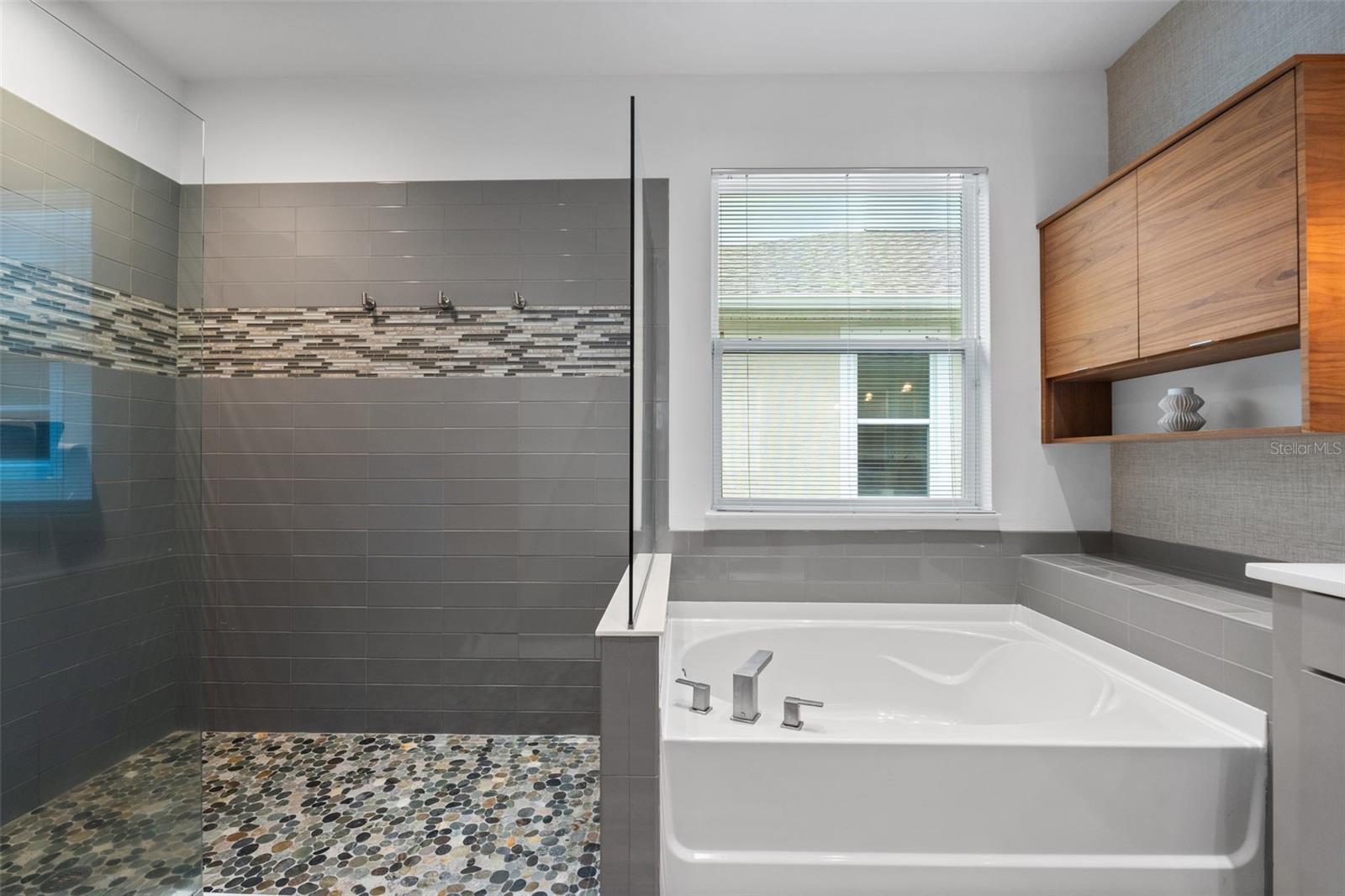 5240 BENTGRASS WAY, BRADENTON, FL, 34211