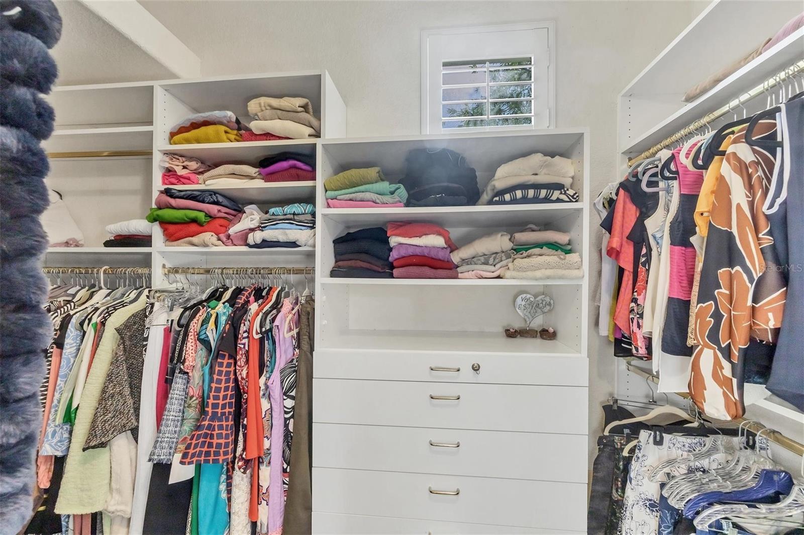 A4654520 Property Photo