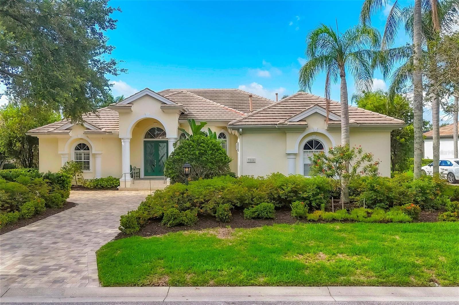 A4654520 Property Photo