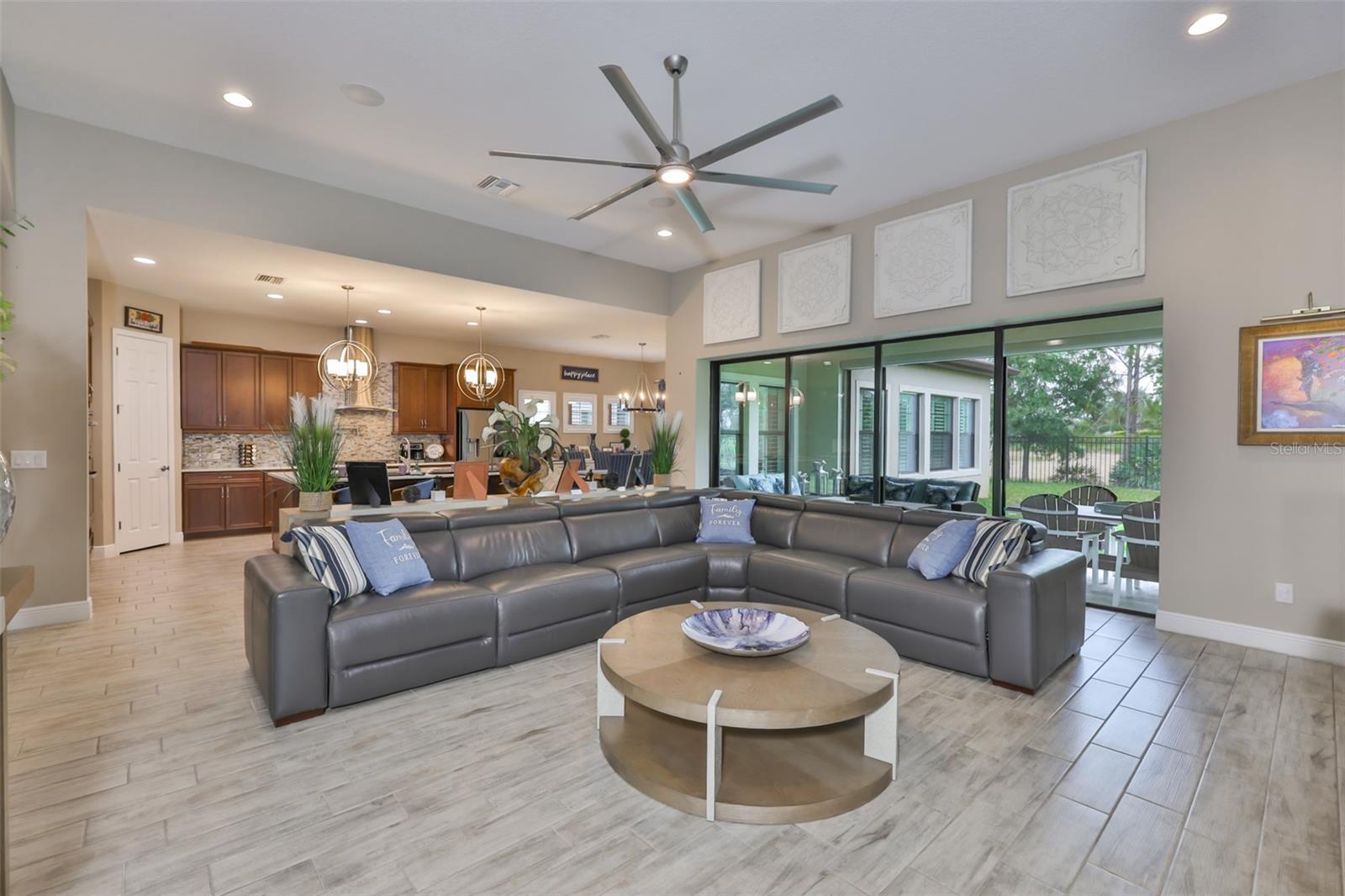 6016 SHADOWLAKE DR, APOLLO BEACH, FL, 33572