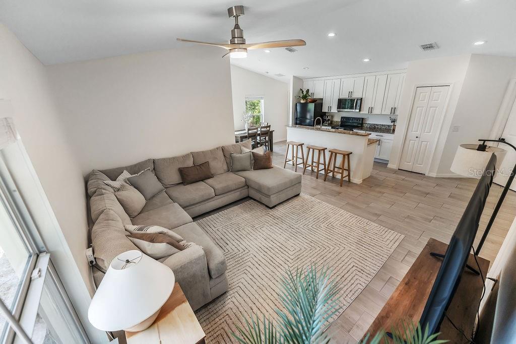 1092 GAGE AVE, DELTONA, FL, 32738