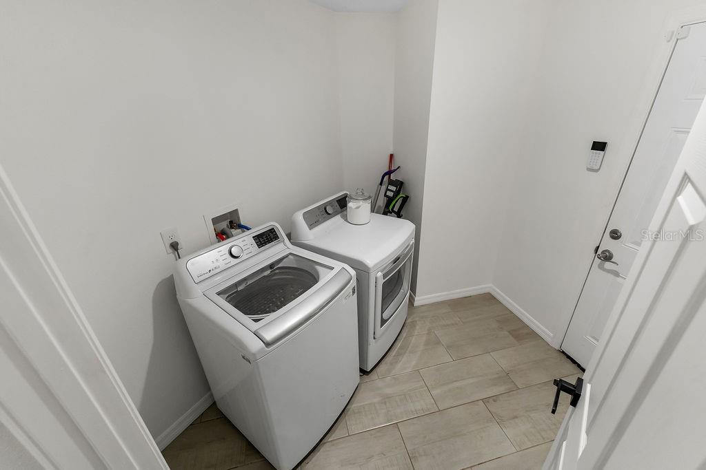 1092 GAGE AVE, DELTONA, FL, 32738