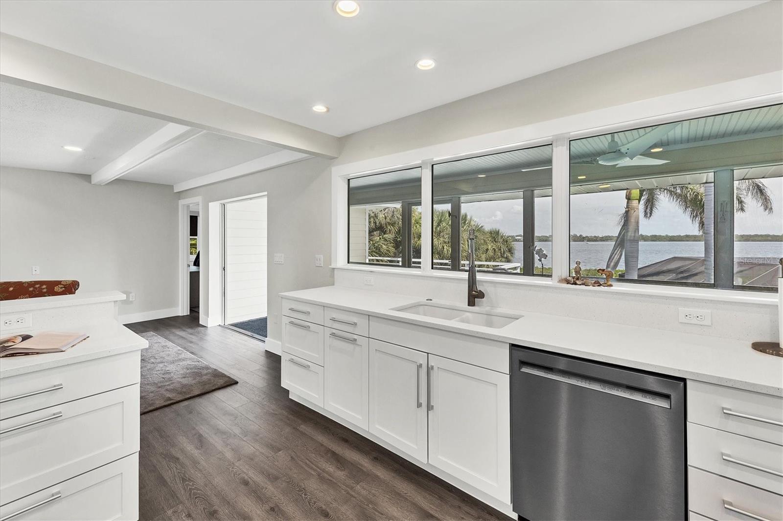 7505 MANASOTA KEY RD, ENGLEWOOD, FL, 34223