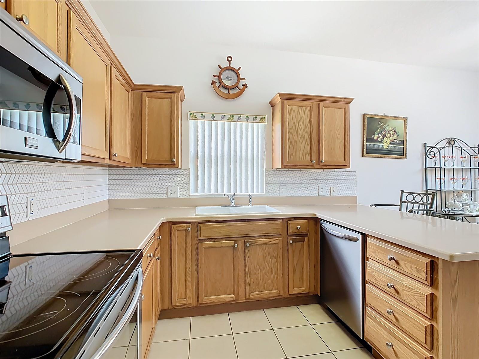 572 SIENNA DR, POINCIANA, FL, 34759