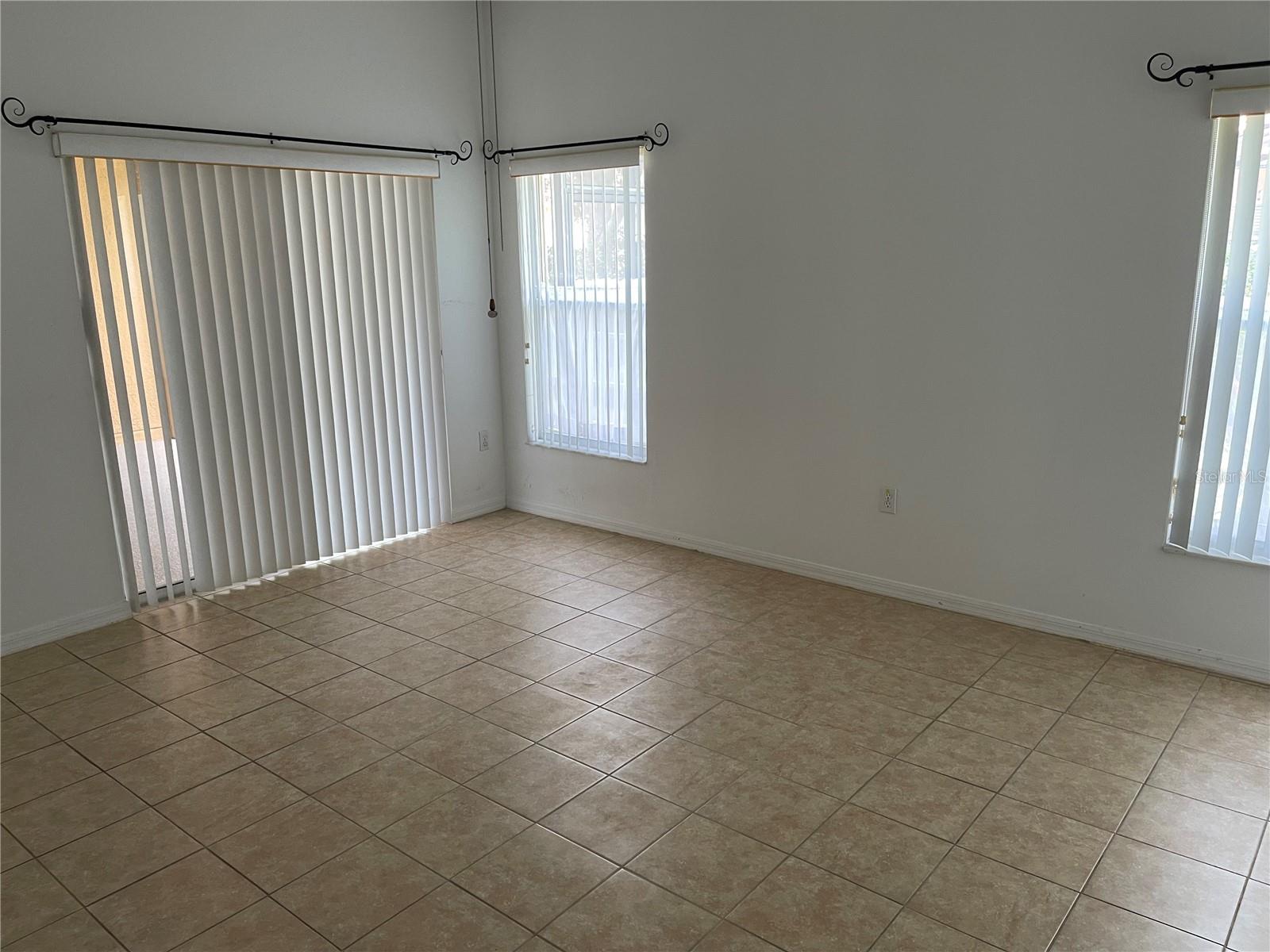 572 SIENNA DR, POINCIANA, FL, 34759