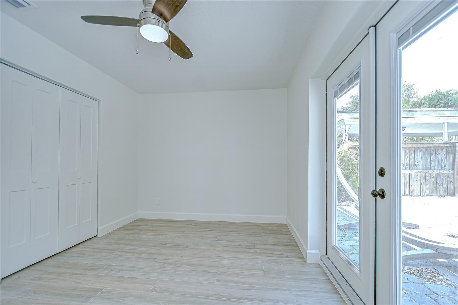 509 E DAVIS BLVD, TAMPA, FL, 33606