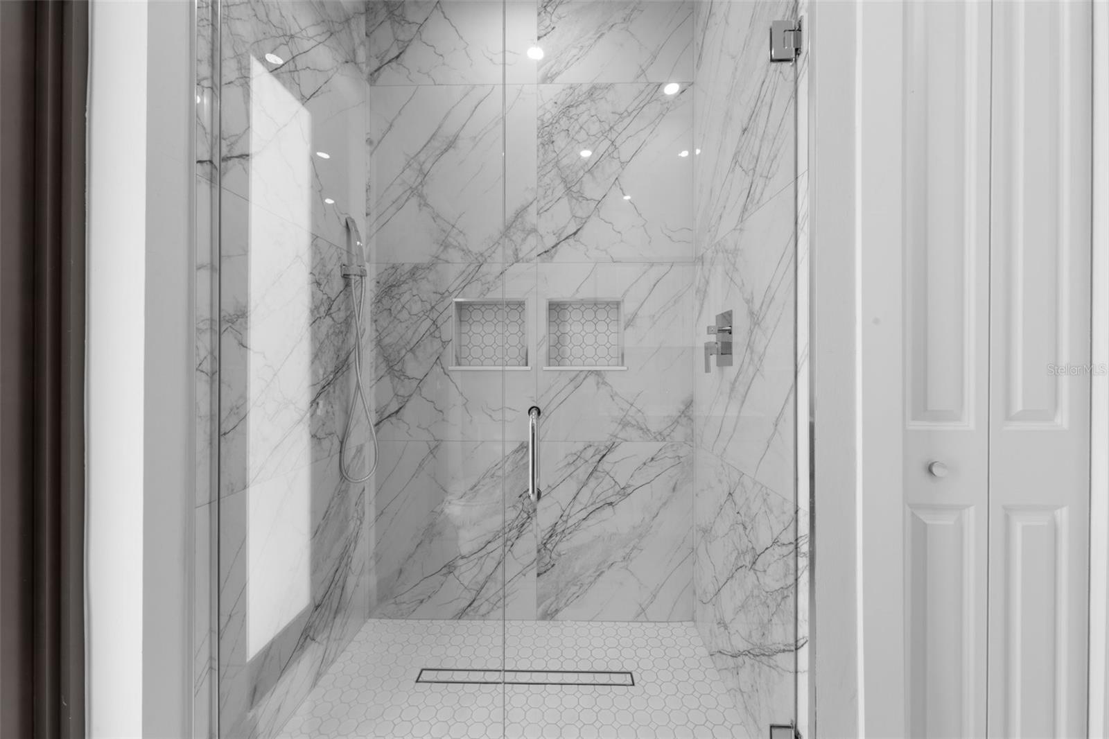 306 NE 9TH TER, CAPE CORAL, FL, 33909