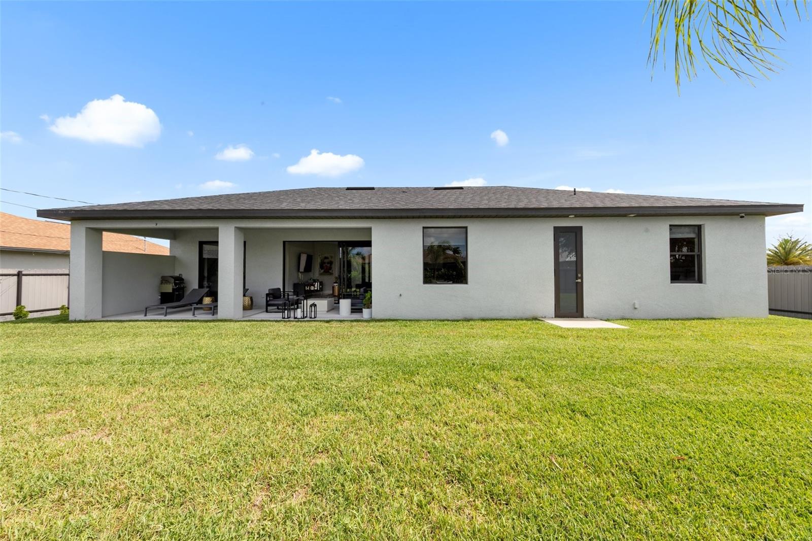 306 NE 9TH TER, CAPE CORAL, FL, 33909