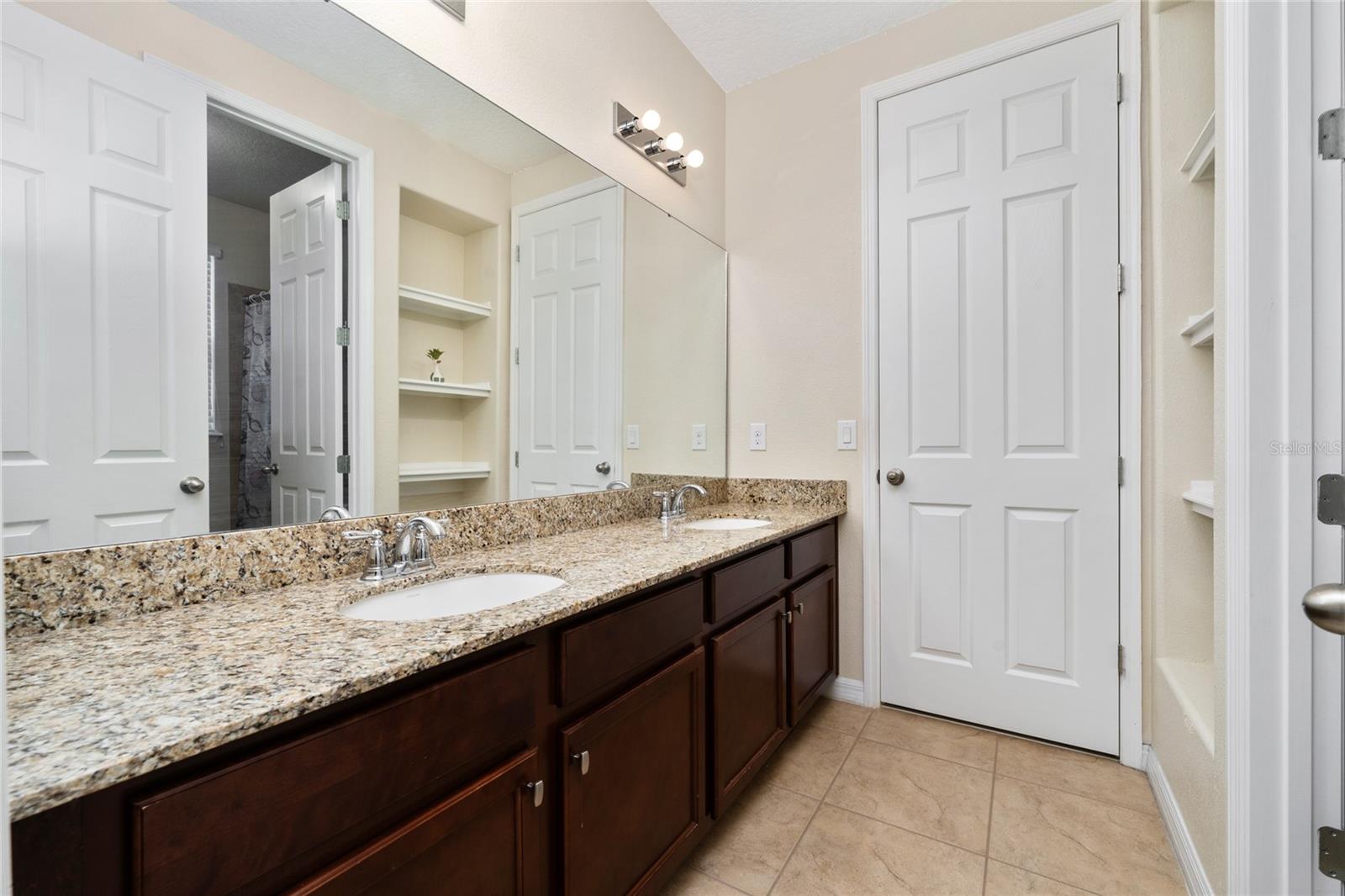 4952 LONGMEADOW PARK ST, ORLANDO, FL, 32811