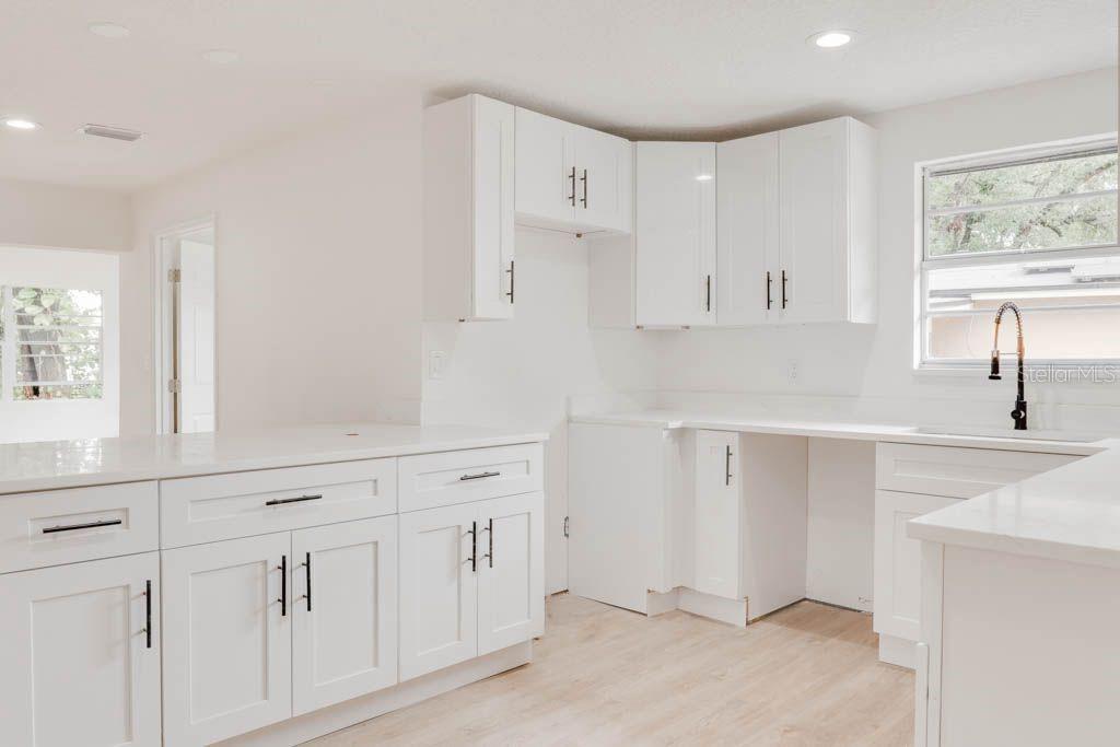 1255 PINE ST, ALTAMONTE SPRINGS, FL, 32701