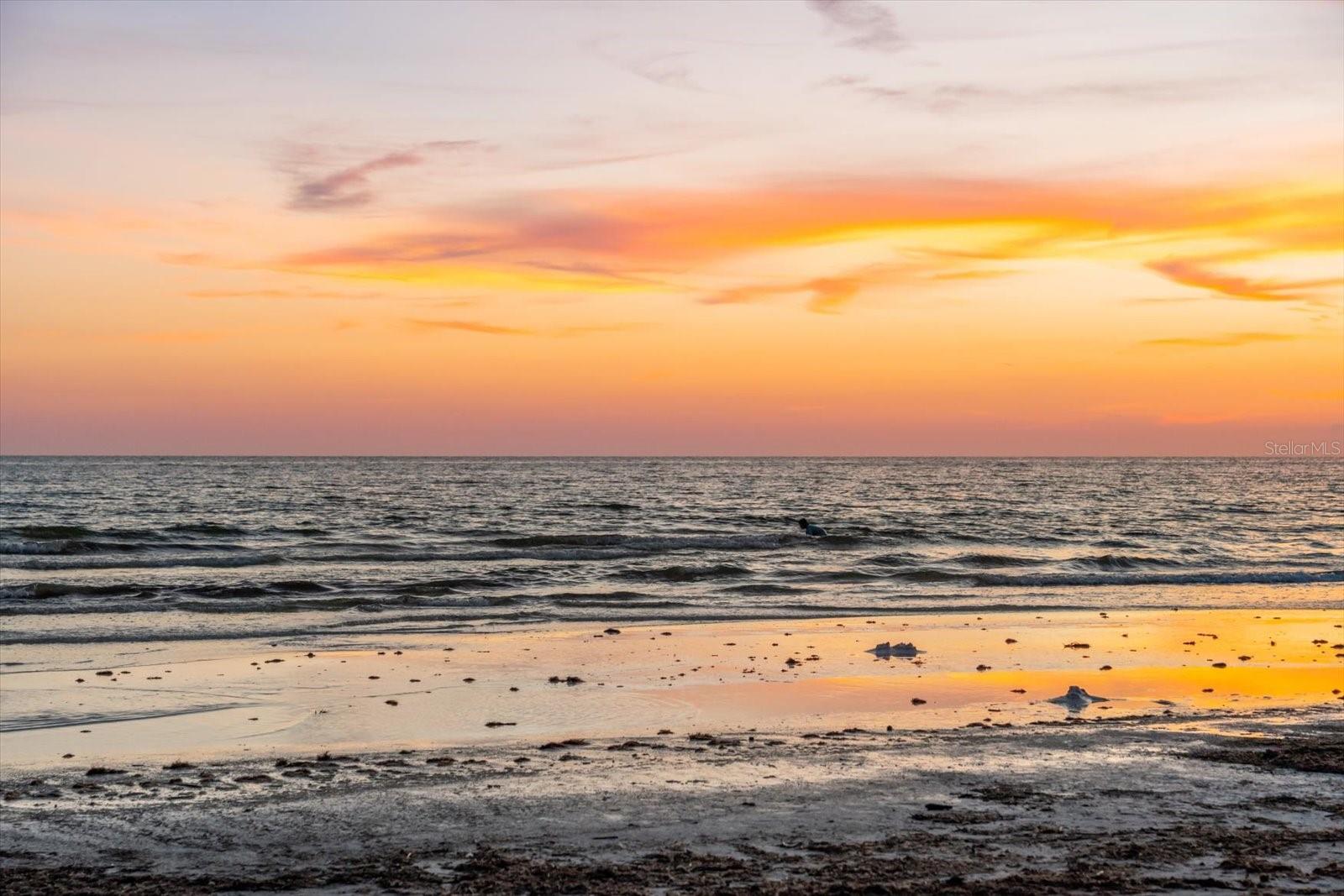 5600 BEACH WAY DR #201, SARASOTA, FL, 34242