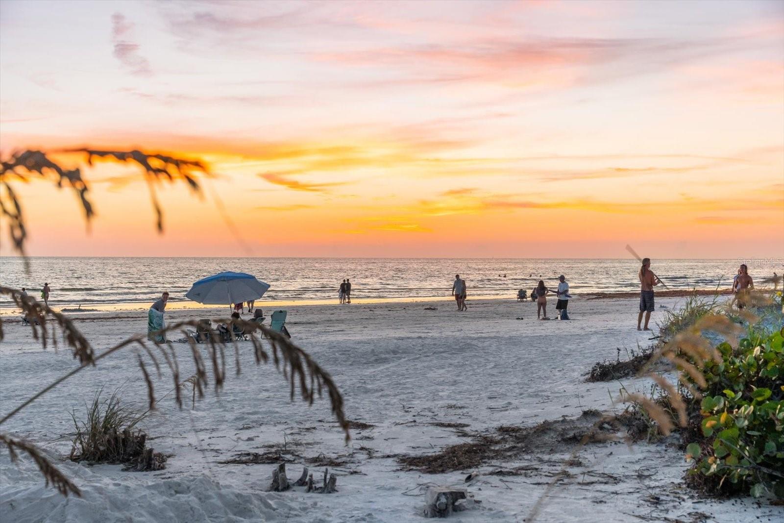 5600 BEACH WAY DR #201, SARASOTA, FL, 34242