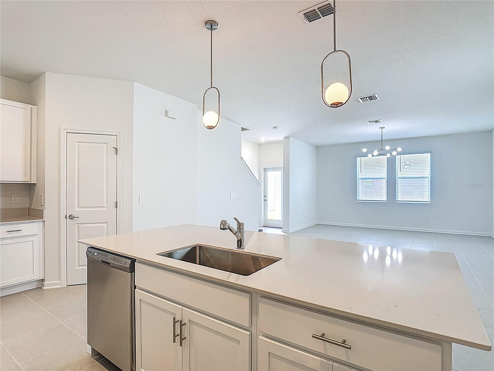 1832 BRIGHT SKY DR, KISSIMMEE, FL, 34744