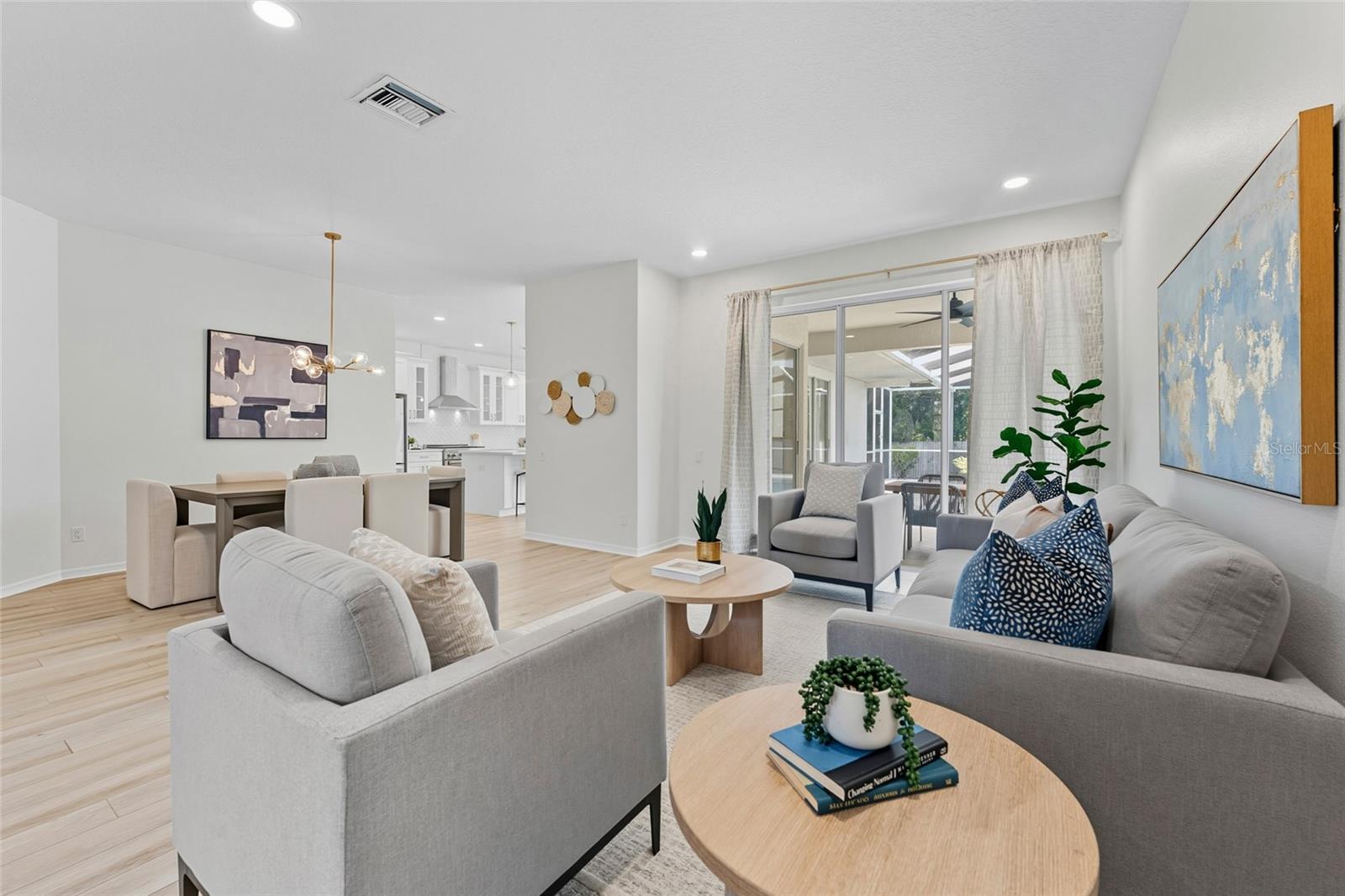 9402 WOODBAY DR, TAMPA, FL, 33626