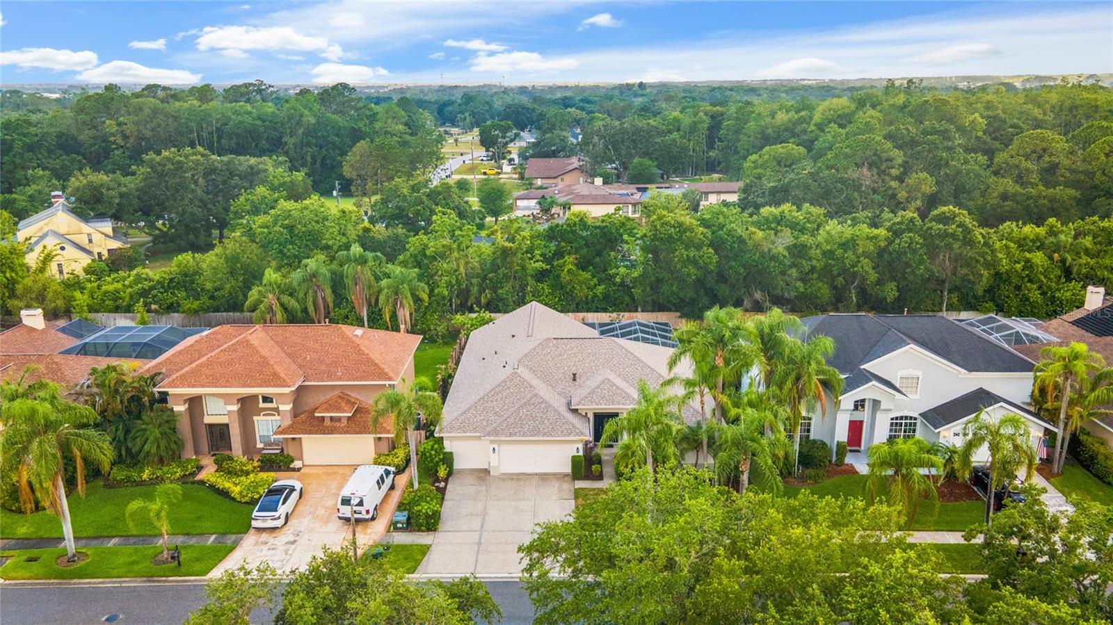 9402 WOODBAY DR, TAMPA, FL, 33626