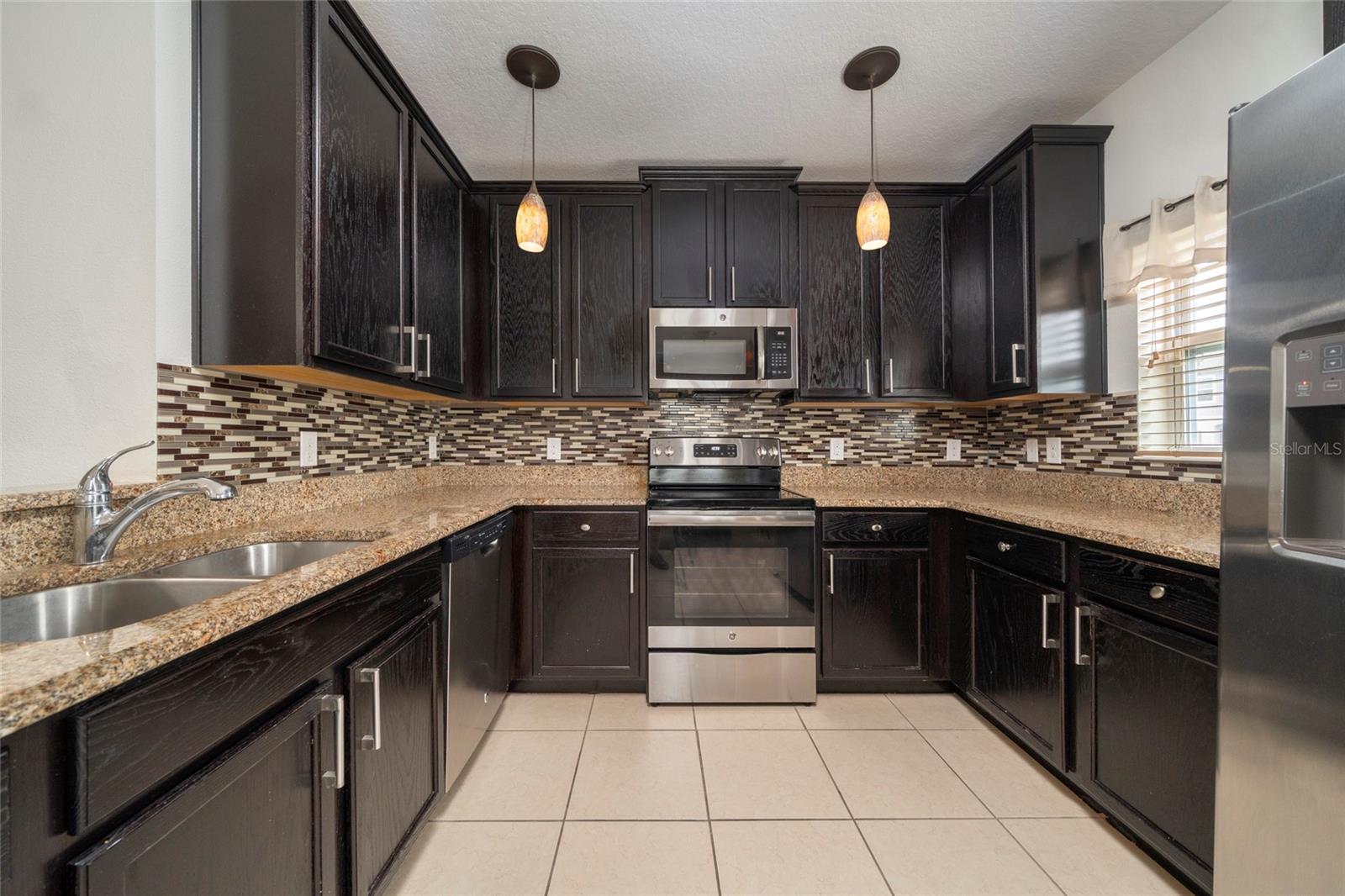 212 PRIMROSE DR, DAVENPORT, FL, 33837